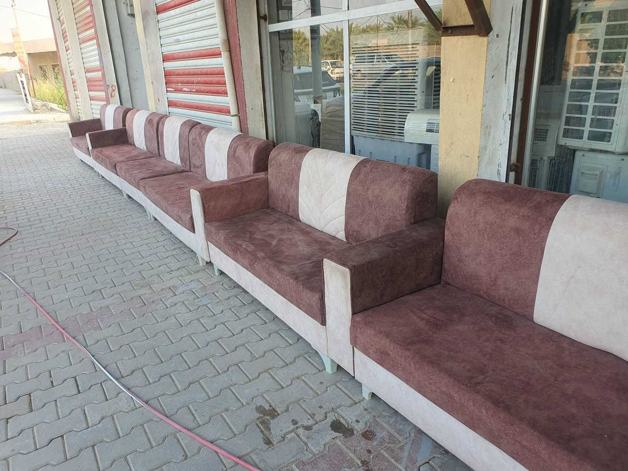 ديوان 25 مقعد 💺 18 متر
استخدام جداً بسيط 
متوفر 

#العنوان مجمع الكرار قضاء الزبيدية سايدين من جهة البوابة مقابل كاشان لغسيل مفروشات مجاور حسينية بيت 🏠 زليزل 

هاتف 📞 ***********
هاتف 📞 ***********
