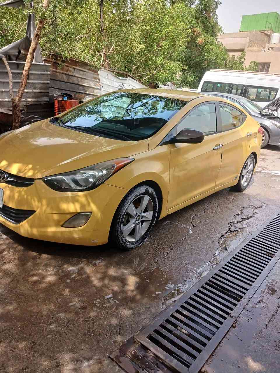 انتر وارد أمريكا موديل 2013.حدث موضح بل صور مال أمريكا بية تصليح باب سايق   رقم جديد مصفر هيئة وغرامات 
مكينه خير من الله منظومه تبريد جديد  بس بيه خلل بل توربين اكير بس 80 ورقه ***********
