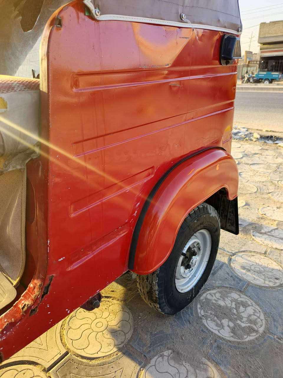 سلام عليكم تكتك ١٢رقم وسنويه تحويل مباشر رقمهه بغداد مكاني بغداد حي البتول قرب فلكه حي النصر سعرهه ٥و٢٠٠وبيهه مجال تواصل عله الرقم ***********
