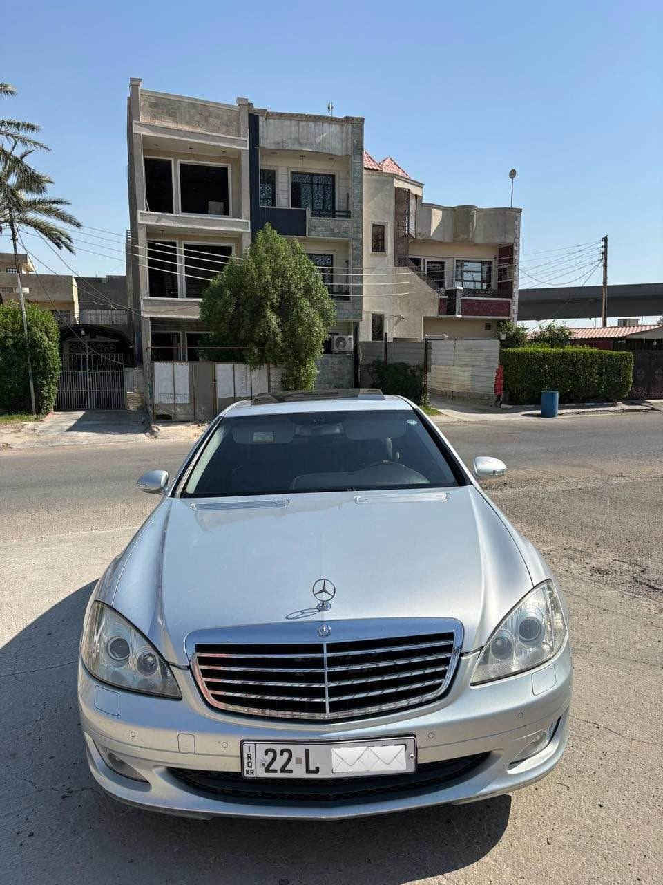 السلام عليكم للبيع او للمراوس حسب القناعة مارسيدس s350 سلايد خمس بيبان شفط بردة خلفية مقاعد تدفئ وتبريد وباقي المواصفات معروفة السيارة جاهزة وخير من الله تبريد وباتري جديد وتخم تاير جديد كفالة بدون حادث بيها فقط صبغ اهلال جاملخ خلفي فقط بدون حادث  رايدها ب 180 ورقة تاج راسي ميعجبك المنشور  اعبرة انشاءالله اتحصل احسن منها مكاني بغداد حي الجامعة *********** بغداد, العراق
