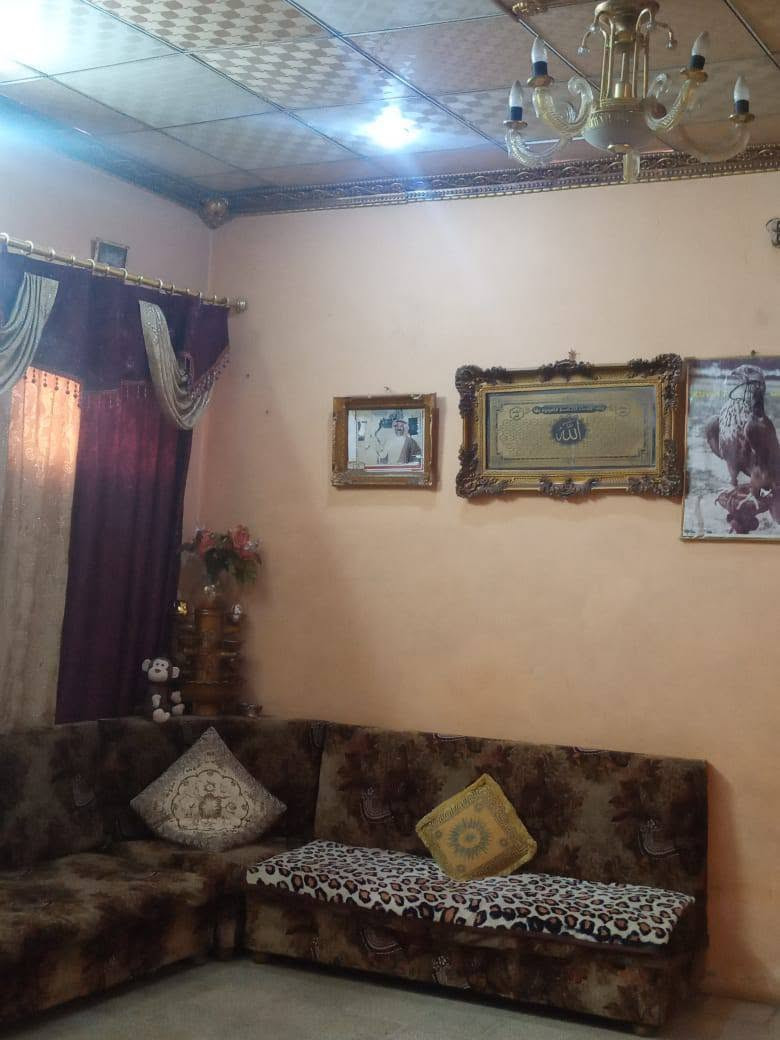 #دارللبيع حي الطيران قرب مجلس النواب بيع مستعجل
مساحة البيت 409م / واجهه 16م/ العمق 30م
(بيت ورثه بدون قاصرين)
استقبال.هول. 5 غرف نوم ' صحيات بلطابق الارضي وبلطابق الفوق
لل استفسار والتفاصيل
***********
***********
