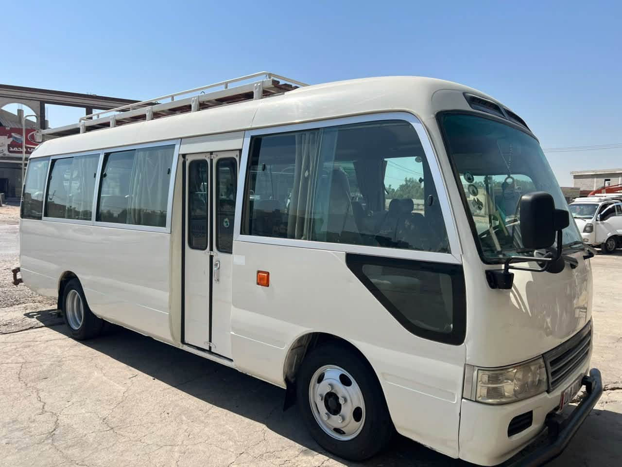 ***********
كوستر للبيع او مراوس بهايسه ١٨ الكوستر موديل ٢٠١٤ عالي بيه حزام صبغ تغير لون جان ازرق تبدل ابيض حتى بالسنويه البجم مبخر المحرك والكير والاكسل مبدلات على أيدي السعر (٢٩٠) وبيه مجال للاستفسار اتصل على الرقم
