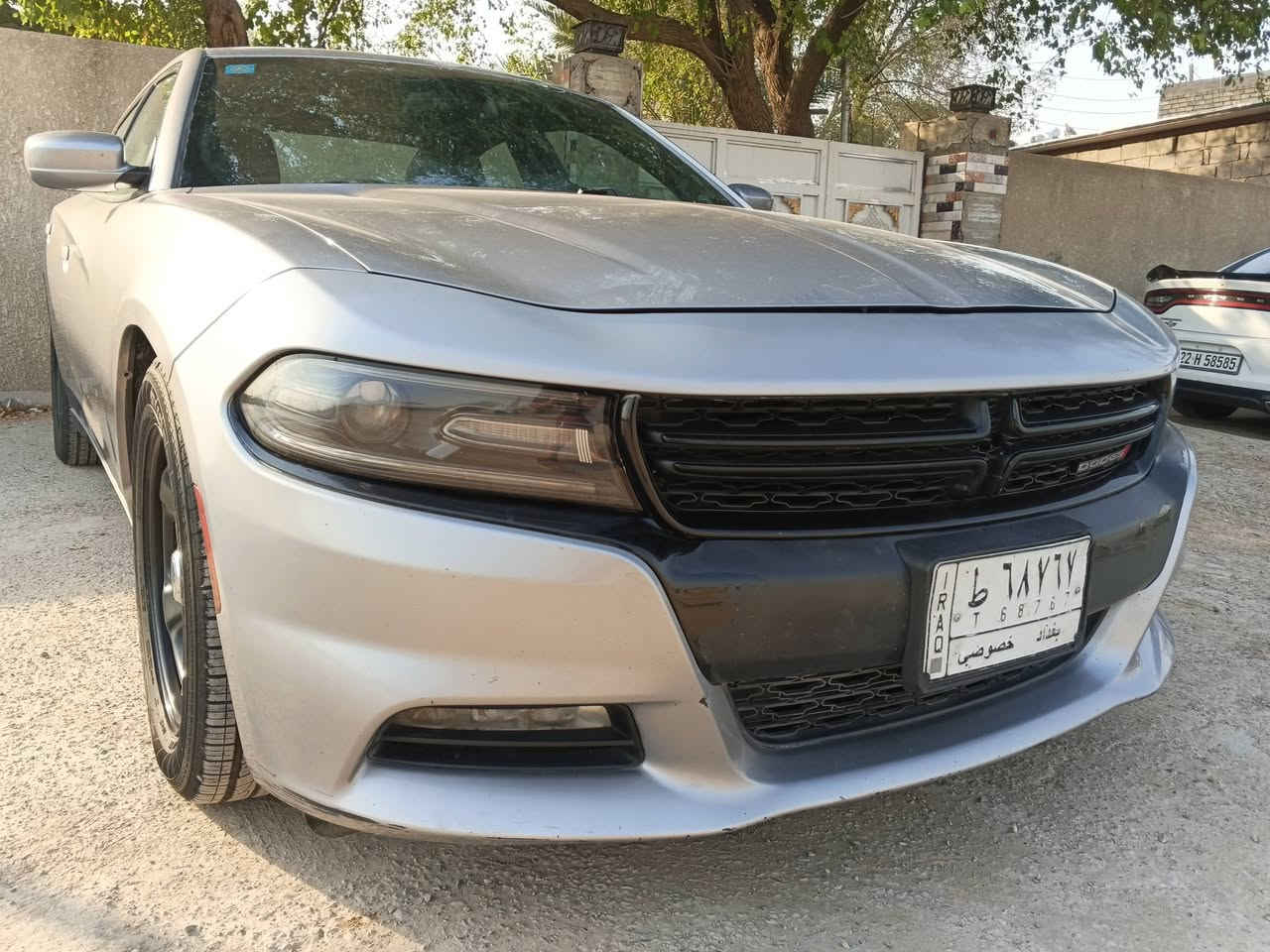 سلام عليكم جارجر 16مكينه 3600تو ويل سياره ماشيه 90كيلو مترشاشه كار بلي اصليه كشنات حضن تخم تاير جديد السياره برغي مامفتوح بيه مامشتغله خط ابد والله تراي زيرو بيه جاملغ من امريكه كلير والصفحه السايق بيه شخط قوي صابغيهه مكان السياره بغداد رقم الهاتف ***********
