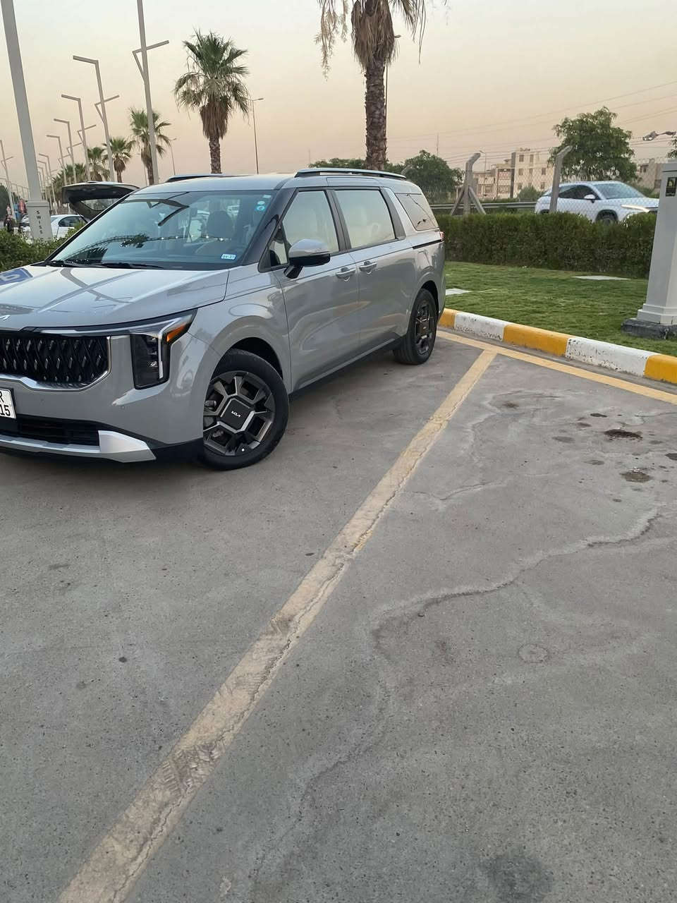 كرنفال هايبرد • موديل ٢٠٢٥ • رقم بغداد
