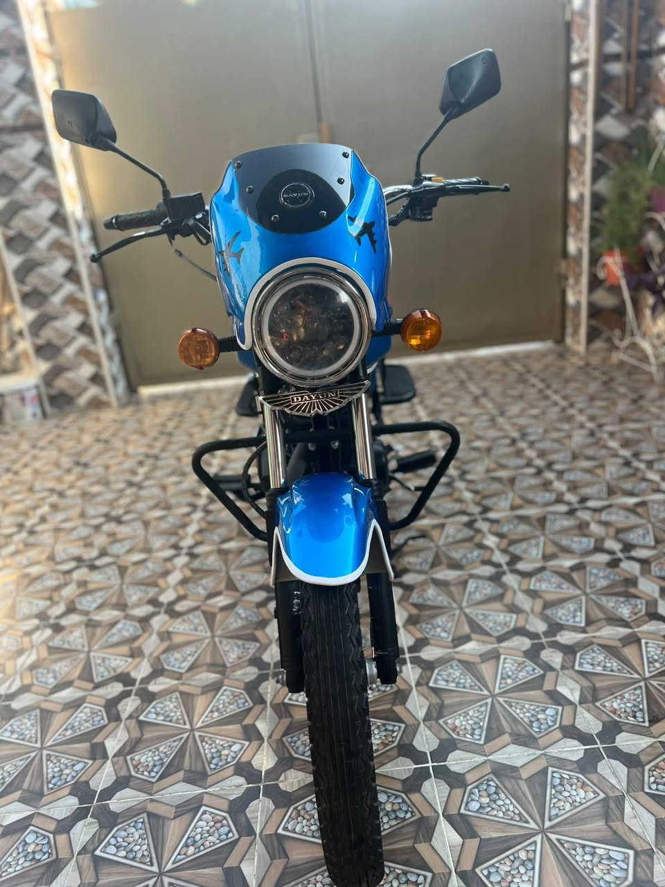 دايوان • نضيف • موطور