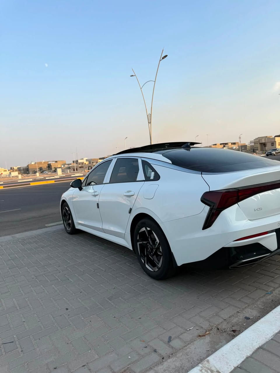 Kia
كي فايف خليجي 
موديل ٢٠٢٤ 
فول مًواصفات 
بانوراما
كشن كهرباء 
حساسات 
بصمه 
وكل المواصفات الباقيه 
رقم اربيل تحويل او وكاله 
بأسم شركه 
ماشيه ٦٠
السعر المطلوب ٢١٥ وبيها مجال
رقم الهاتف /***********
البصره القبله
