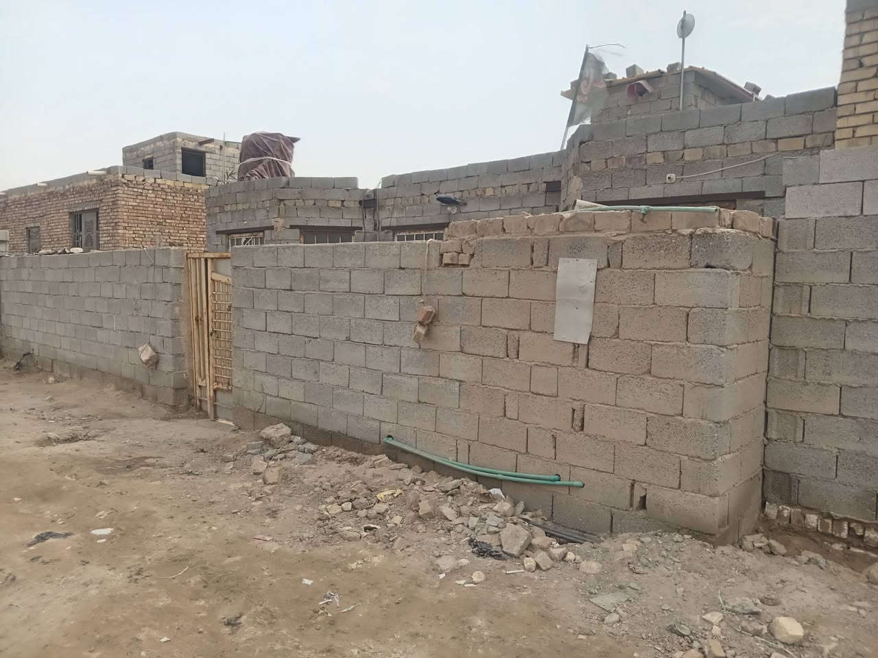 بيت زراعي • ١٧٠م • خدمات كاملة