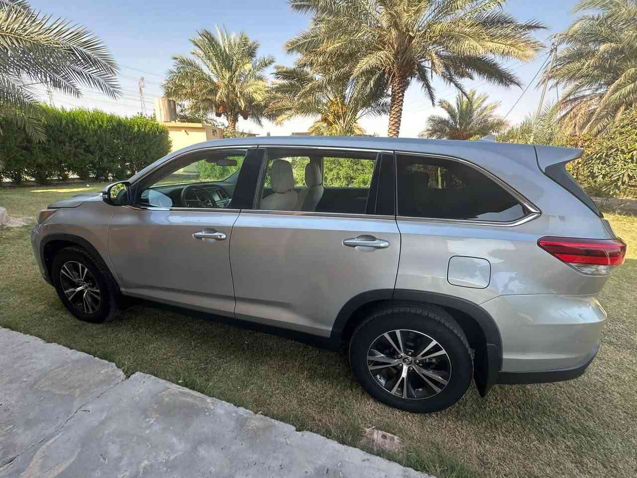 هايلندر ٢٠١٩ • ماشية ٦٨ الف • صبغ فقط