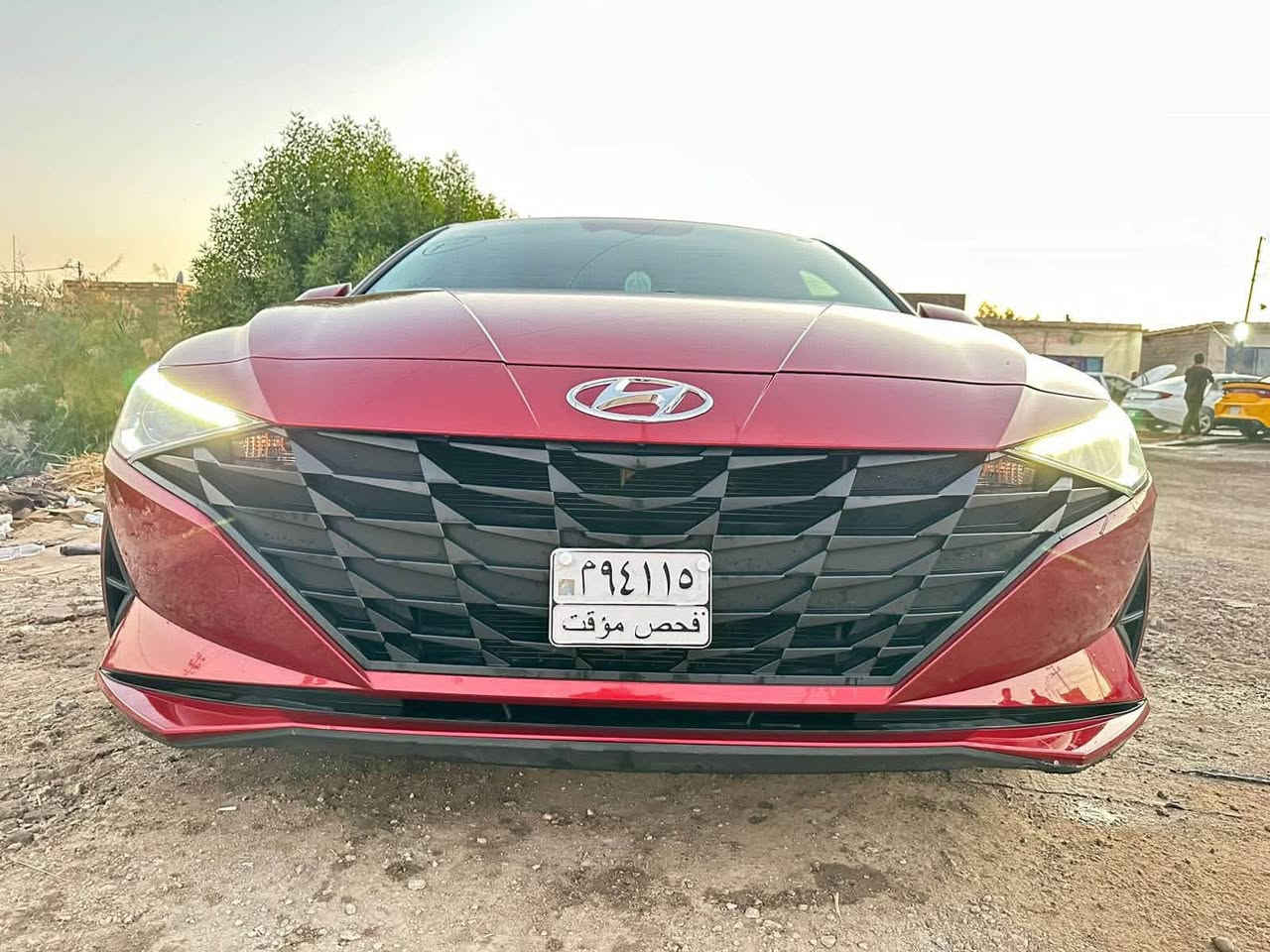 السلام عليكم النترا موديل 2023 حره بدون رقم دخول جديد ماشيه 27 mi بالعراق مماشيه  مواصفات محرك دوش المرغوب 2000 بصمه بصمة ابواب بصمة صندوك تحديد مسار توقف ذاتي فول رادار جانبي خلفي امامي سياقه ذاتيه لد امامي شاشه كامره خلفيه بعد بيه مواصفات 
ضرره بسيط بدون دواخل بدون ايرباك بشرط جديده بمعنى الكلمه وين ميعجبك افحص  

صور الحادث  مرفقه بالمنشور العنوان  ذي قار / 
سوق الشيوخ
 الشراي يتصل على الرقم 

***********
