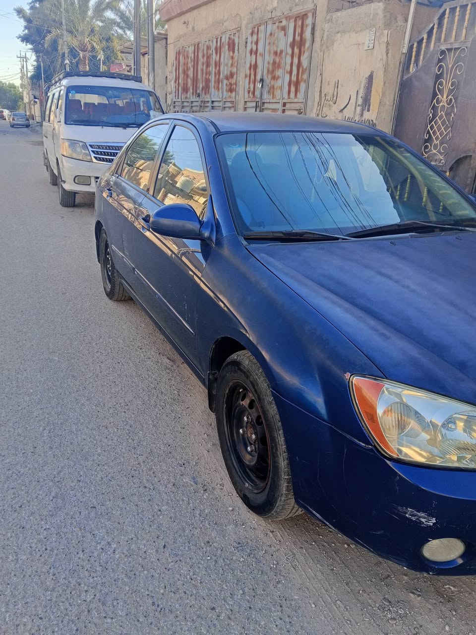 سبكترا 2005  مكينه 2000سياره نضيفه مكينه وكير  كهربائياته كله شغاله تبريد ثلج السياره كلشي مناقصه كبل لشارع رقم بغداد دولي وبسمي  السعر 65 وبيه مجال التفاصيل اكثر *********** مكاني كربلاء
