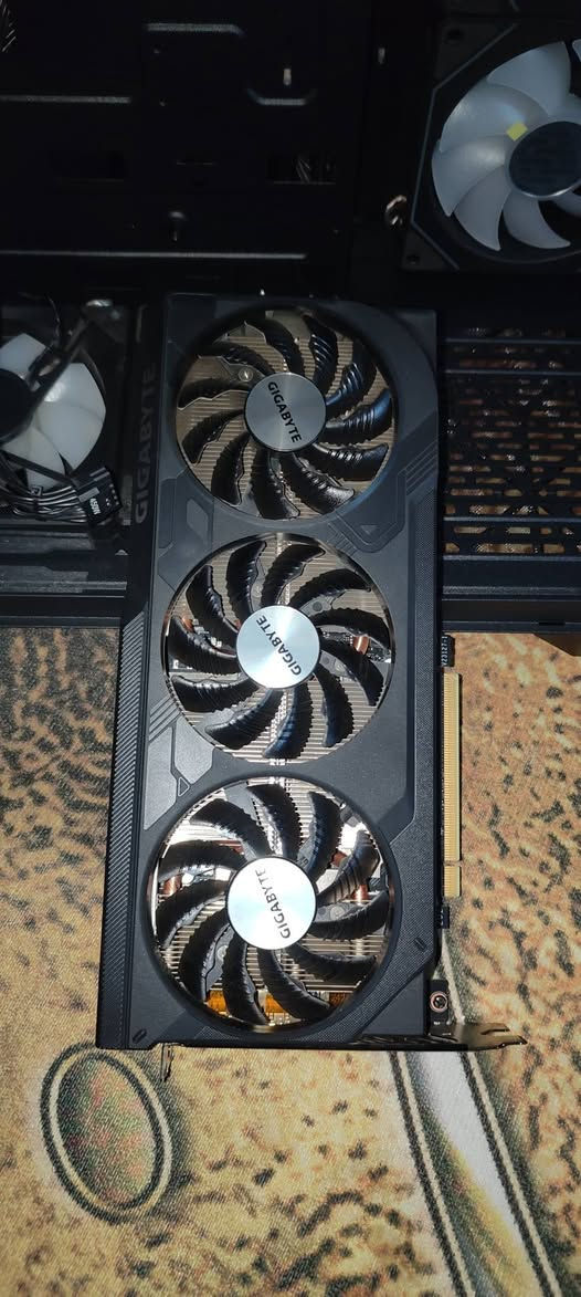 4070 سوبر • i5 13400f • رام 32GB DDR5