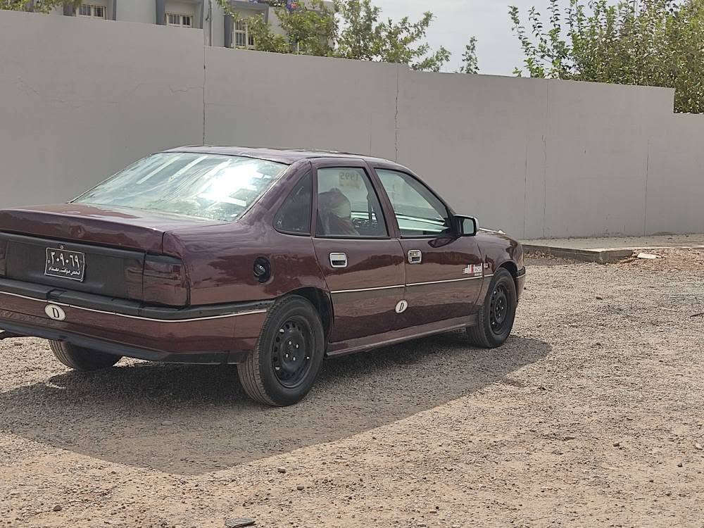 سەرەتا بەناوی خوای گەورە
ئۆپڵ ڤیکترا 
مۆدێلی 1995
گێڕو ماکینەی بەشرت 
مەکینەی 20بەشەرت 
کارەبای کامل ئیشکات
پێشو دوای هیچی پێونیە 
چوار تایلو ویلی لۆک 
Abs
سڵاید 
عام پەمپە بۆجوانی 
سەیارکە علوجە ماڵی مەدەنی بشرت
***********
لەتەکیم شمشمل, السليمانية
