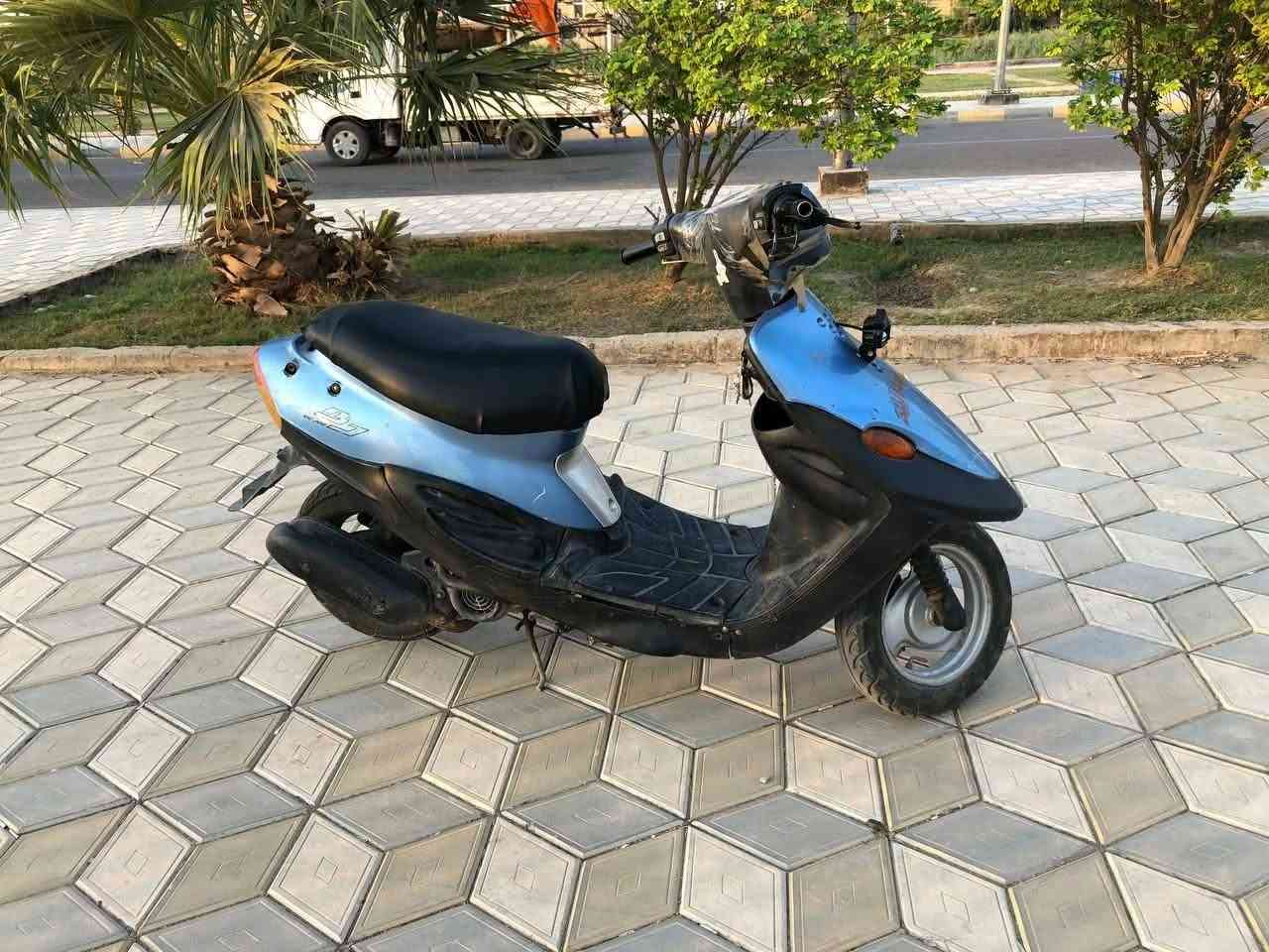 يوماها 9 زروف البيع مفتوحه مره وحده كهربائيات شغالات 
دراجه نكر سلف معدل وشلعه اوراق  سعرها 250الف
