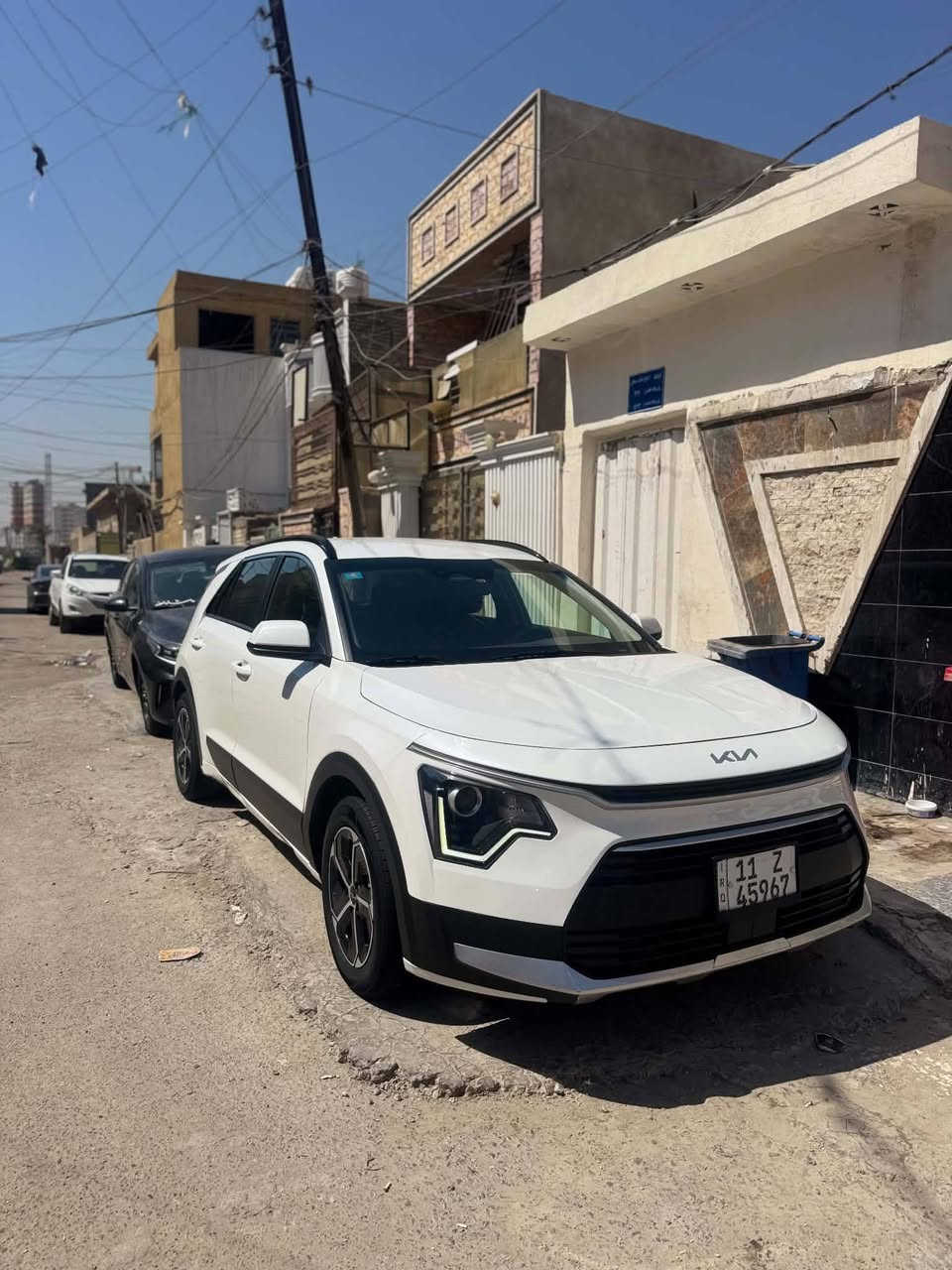 سلام عليكم 
للبيع كيا نيرو موديل 2024 وارد امريكي
حجم المكينه : 1600 هايبرد
ماشي 31
 لون ابيض صدفي حادثهة بنيد وجاملغ مبدل نفس اللون   مواصفات نص فول EX 
السياره حره 
رقم بغداد 
السعر  145$
للاستفسار الاتصال على الرقم ***********
