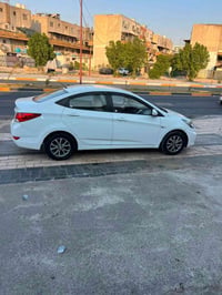 اكسنت موديل ١٤ خليجي محرك ١٦٠٠   بيها   قطعتين  صبغ بدون دواخل  سياره ...