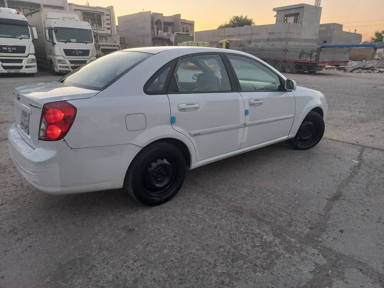 اوبترا موديل ٢٠١١ اوتوماتيك تبريد ثلج صدر حداديه كوله جديد جامات كهربائي قطعتين صبغ  رقم سليمانيه تحويل مباشر السعر ٧٣ وبي مجال بسيط العنوان كلار تابعه لسليمانيه ***********
