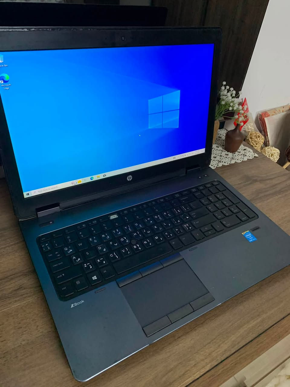 انسب HP Zbook 15
.
Cori7 / th4800 MQ
رام8 قابل للتطوير
هارد 1T hdd قابل للتطوير وضافة m.2
.
كارت شاشه خارجي k1100M سعة 2
وداخلي انتل كرافيكس 4600 سعة4
.
كيبورد ضوئي
شاشه فول حجم15.6
بصمة اصبع
ويندوز10 مفعل جاهز
مع ماوس هدية وشاحنته كذلك
 ملاحضه cd ميفتح ونقص رز واحد
بطاريه ساعه ونص 
.
صوت استيريو 
.
السعر135 بي مجال للشراي 
للأستفسار***********
 .
مكاني بغداد الدورة
