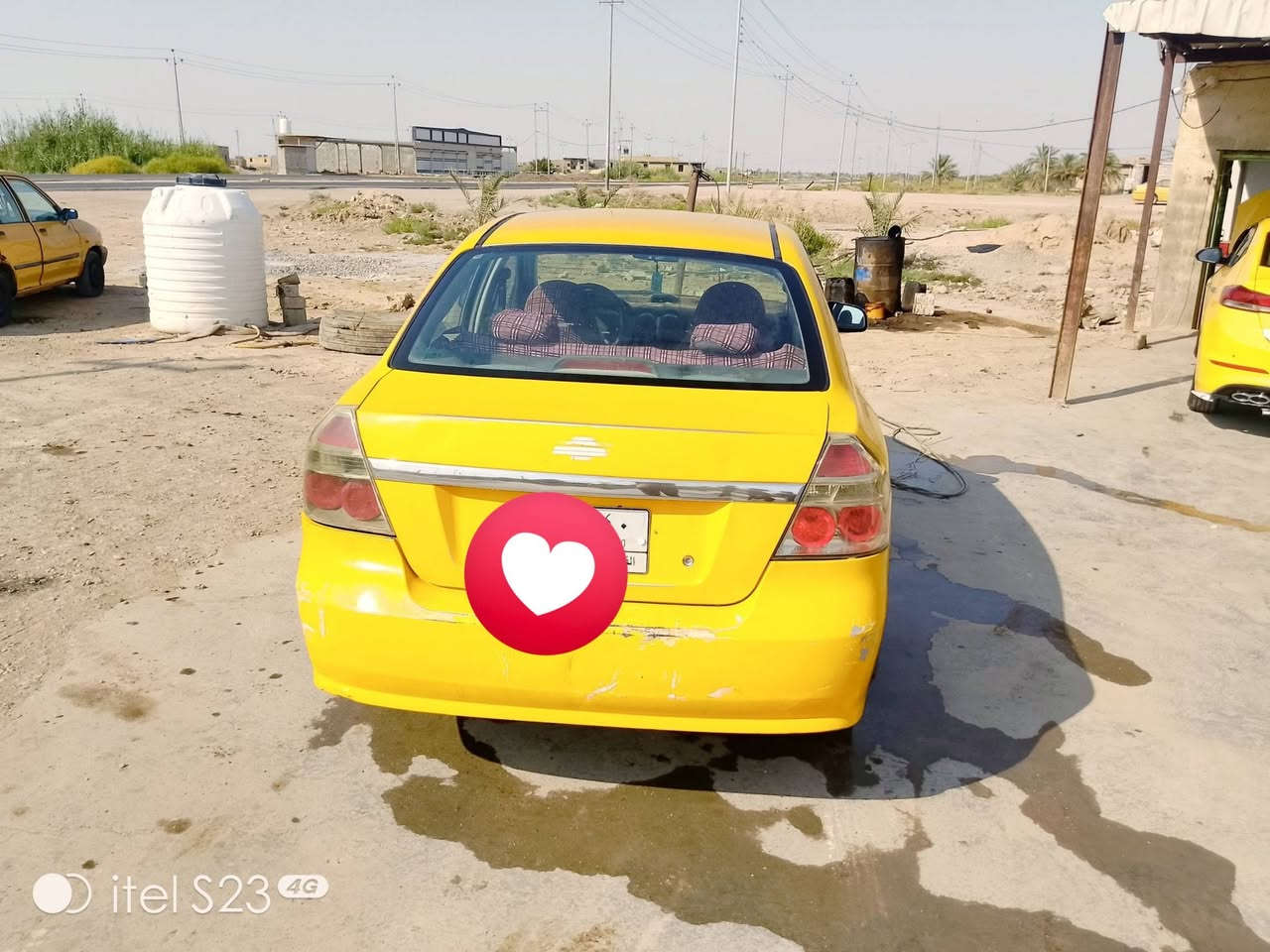 سلام عليكم افيو موديل 8مكينه كير حداديه تخم تاير السياره مكفوله من كلشي مالكه موجود بل رميثه مصفره هيه وغرامات وبيه براء ذمه مكان السياره هلال ***********
