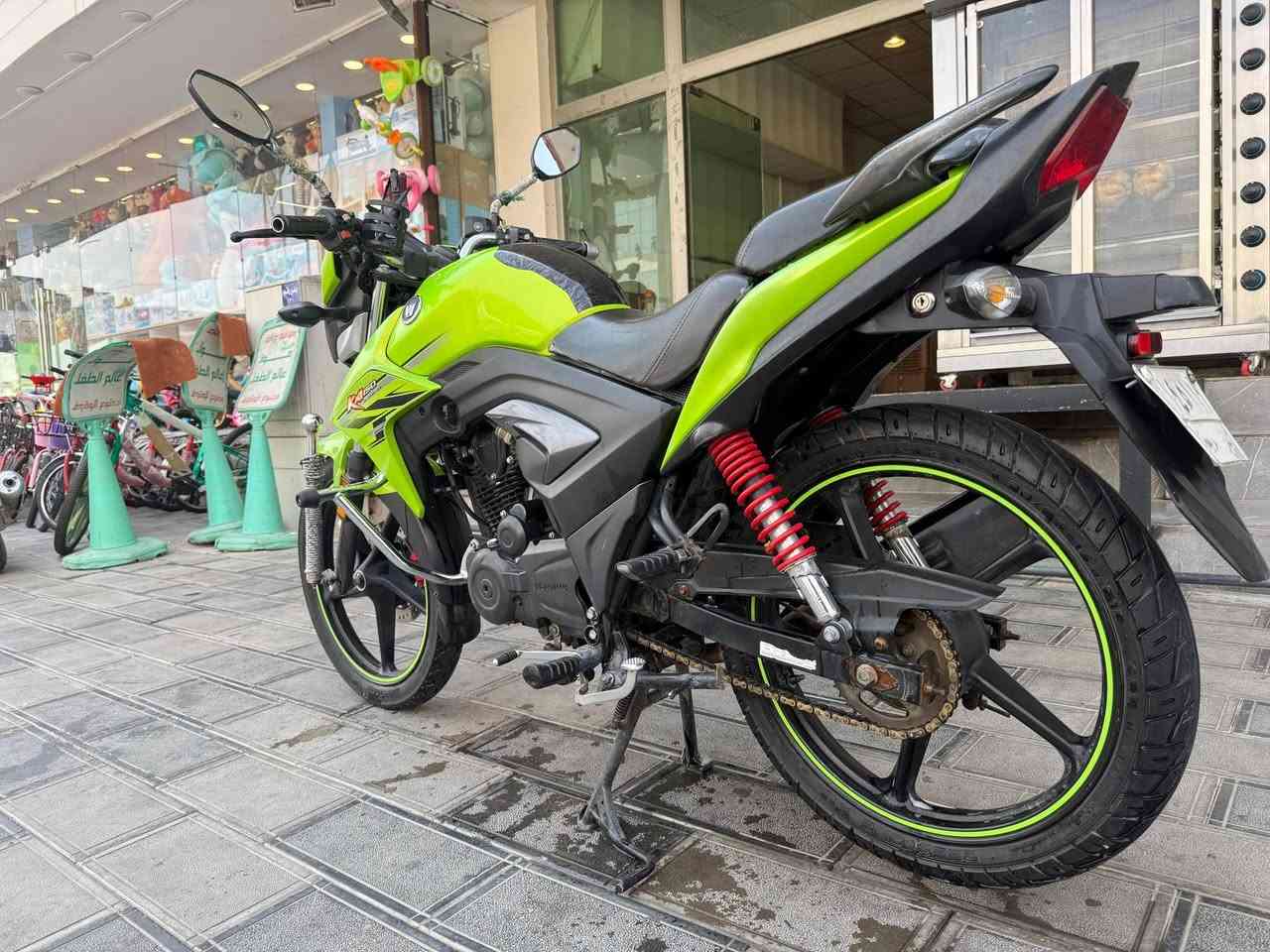 هاوجي للبيع
موديل 21 
مسجل 
لون اخضر 
كامل اي نقص مابي كله شغال 💯
السعر : 16 ورقة ونص .. وبي مجال بسيط 
رقم التلفون : ***********
