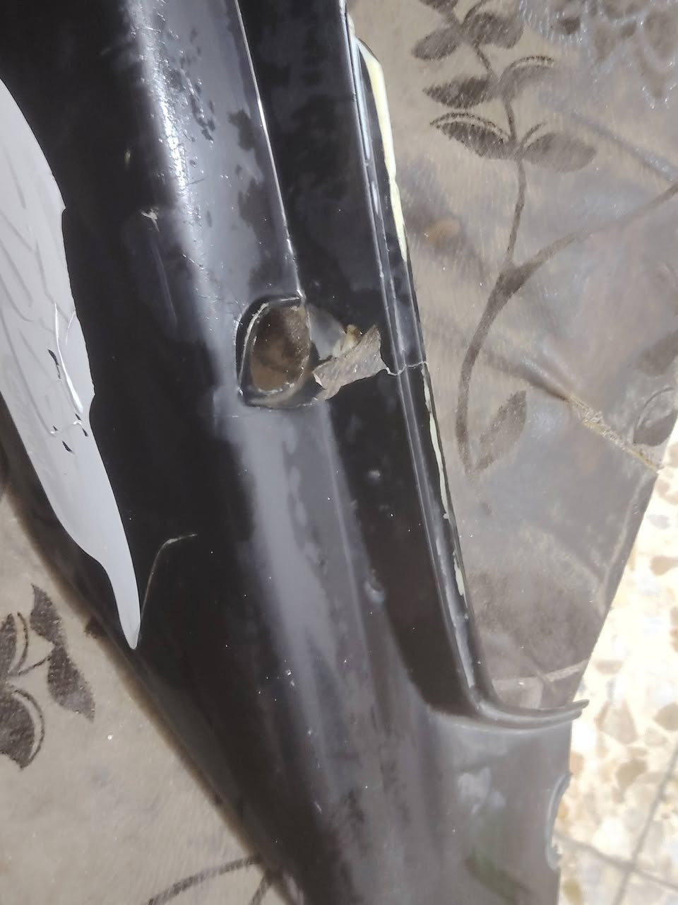 📢 للبيع غراض ماكس قجمه
1️⃣ كابريتر نظيف، يحتاج بس عرقچين.
2️⃣ كفرات بيها شخطات.
3️⃣ تريشة وحدة.
4️⃣ عقل رياضي مال 55 وفوك.
5️⃣ باتري جديد، يحتاج بس شحن.
6️⃣ قاعدة مال جوزة.
7️⃣ خرز بلادي، ناقص وحدة.
8️⃣ صالِنصة بلادي تحتاج لحيم كم جويه وتكوسرة.

💰 السعر: قيم واخذ 
📍 المكان: كربلاء سيد اسماعيل
📞 للتواصل: ***********
