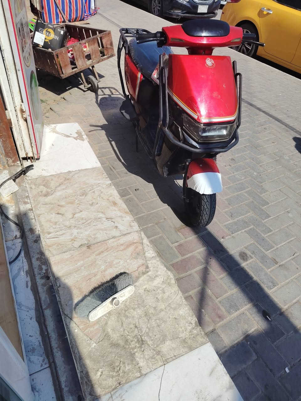 دراجه شحن 100تمشي سرعه بطارات جد سعره 550الف ***********
