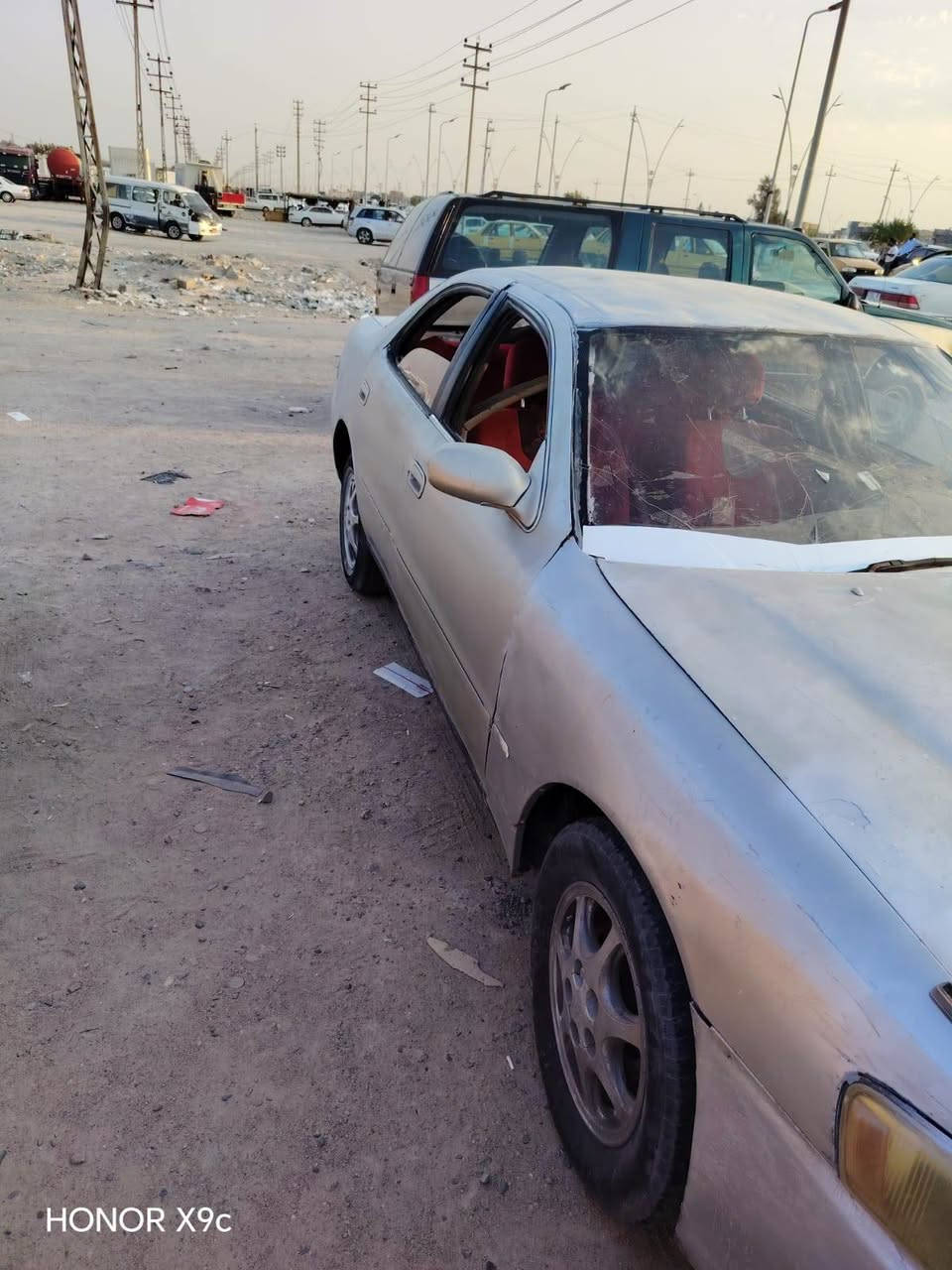 اكراسته للبيع مكفوله مكفوله من الكص والنغل والتحويل شراط السعر ٢٠ ورقه والمكينه ونجي جديد شراط والكير 
العنوان بصره الزبير 
رقم الهاتف+9647757430645

