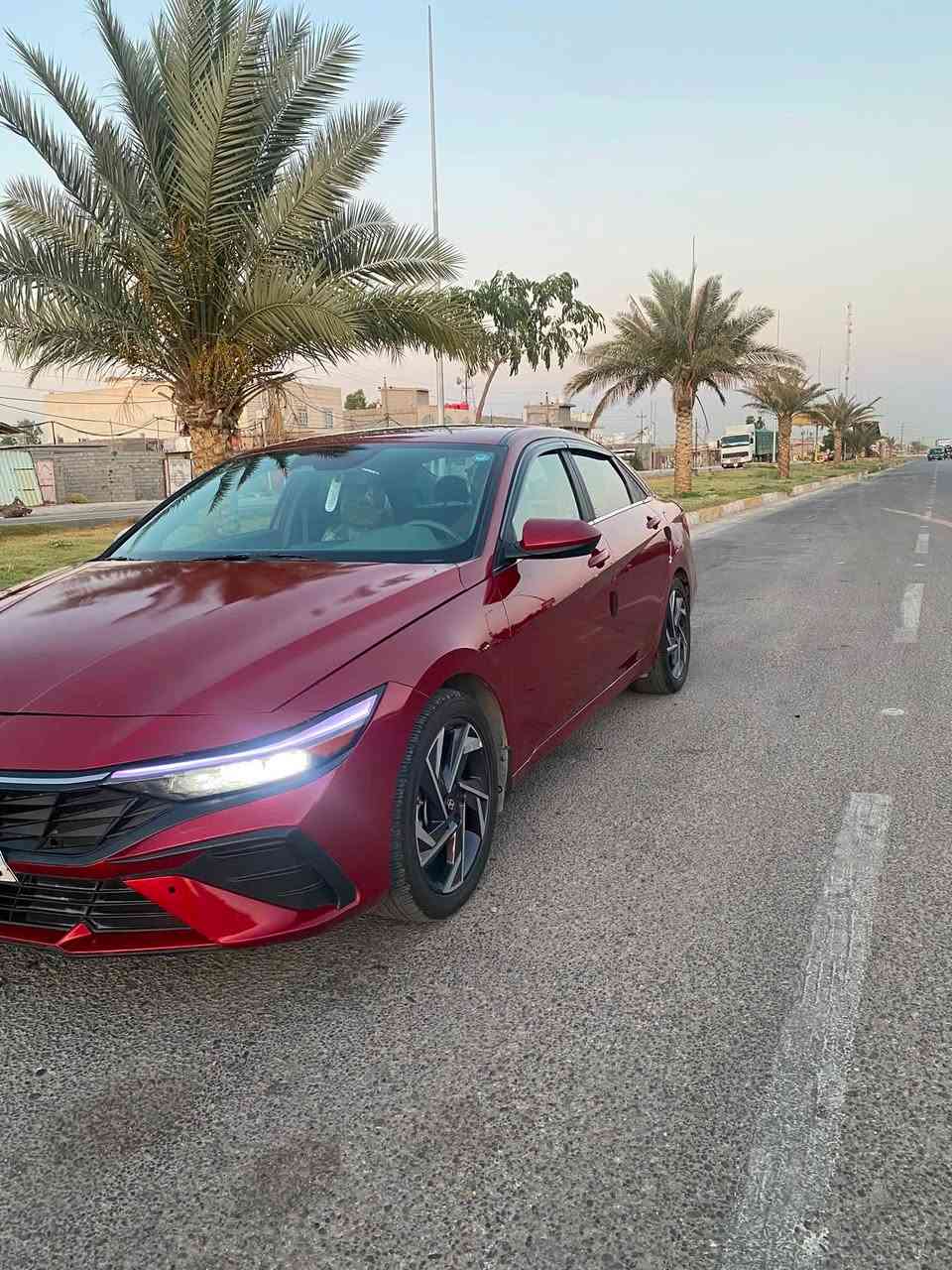 النترا ٢٤ فول مواصفات مكينه ٢٠٠٠ دوش حادثها جاملغ خلفي وبنيد بدون دواخل ماشيه ٣٨ الف كلها جديده ع وضع الشركه فول مواصفات السعر ١٤٨ مكاني كربلاء ***********
