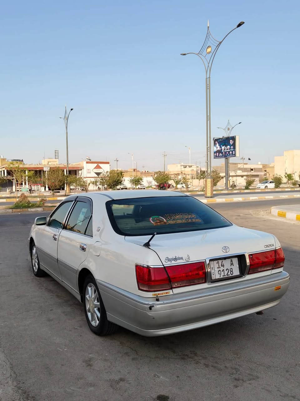 سلام عليكم 

ملكه 2001 اصوليه تحويل ثاني يوم بسمي سياره نضيفه 100%رقم انگليزي بصره ڤڤي تي ام الكلاص جاهزه من كلشي و بيها كتاب فحص من كريم حسون 3دكم 
مكان السياره ناصريه مركز المدينه 
السعر 140 وبيها مجال 

الاستفسار // *********** //
