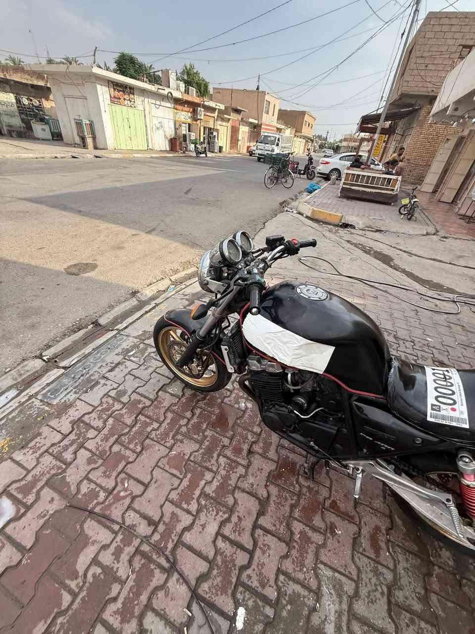 السلام عليكم دراجه سيبي فور للبيع مكينه cc٤٠٠ خير من الله ١٦ولف جيل الاول أوراق وأصولي كمرك مدفوع كهربايات كله شغال السعر  ١١ورقه بي مجال مراوس حسب قناعه يرهم

اتصال ***********

المكان ناحية السعدية الجبل
