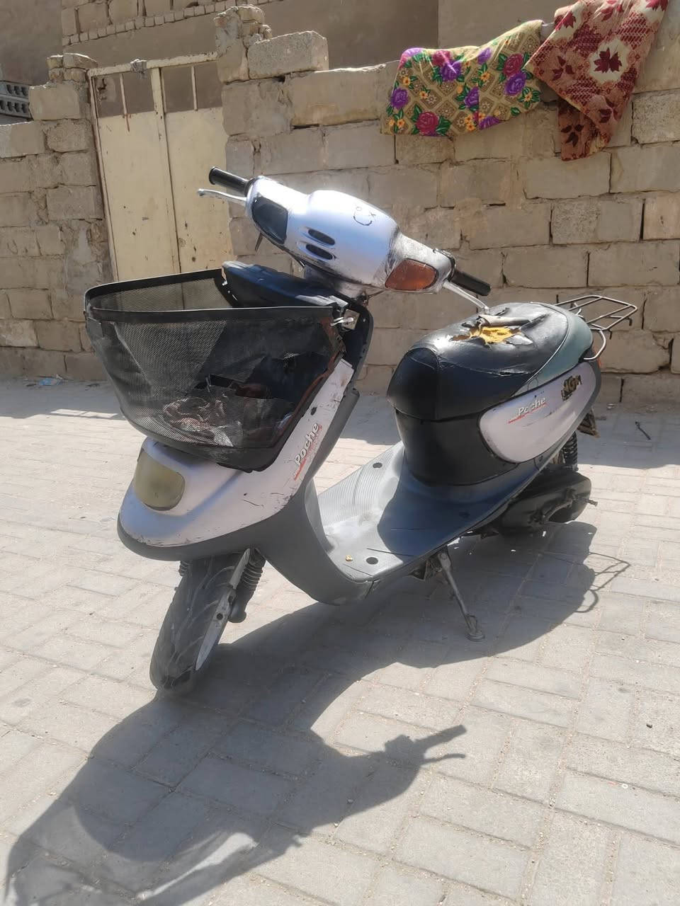 السعر 170 بيه مجال بيع مستعجل 
درجه منغولي للبيع مكينه ناعمه كير نضيف شاصي مكفول تايرات جديد المكان كربلاء أتصل 
***********
