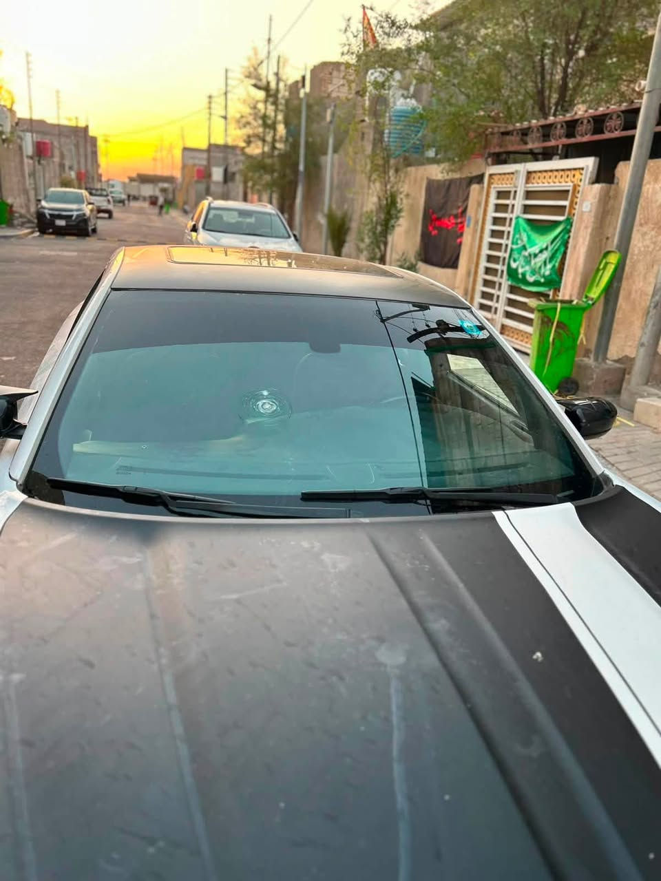 السلام عليكم  
جارجر sxt2018 اصل
المكينه 6سلندر 3600V
المواصفات
بصمه تشغيل
فتحه سقف
تحديد مسار
السياره كامله من كلشي حداديه تايرات جديده تبريد شغال كلش نظيفه السياره
الحادث مثل ماموجود بالصور + السونار السياره رقم بغداد بأسمي السنويه لحد 2030 توني مجدده هزه وكلشي كامل تحويل ثاني يوم
الجامه الامامية مكسوره فقط
السعر 165وبيه مجال
مكاني البصره
الرقم
***********
***********
