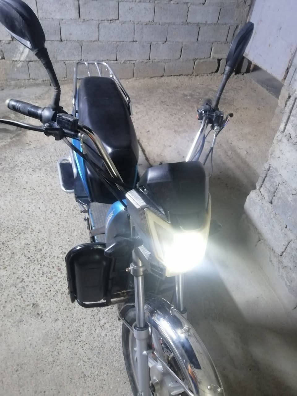 دراجي للل بيع نضافه فول 1  

بيه النفخه بسيطه البطاريات يقلن 10
سعر 350 وبي مجال قطعه نضيفه
مكاني الفلوجه***********
