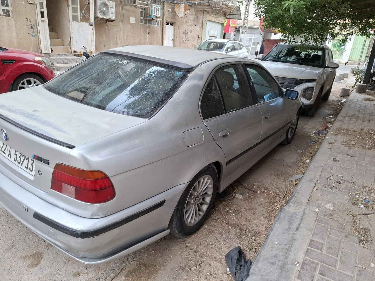بي ام دبليو 528 • موديل ٢٠٠٠ • بصمه
