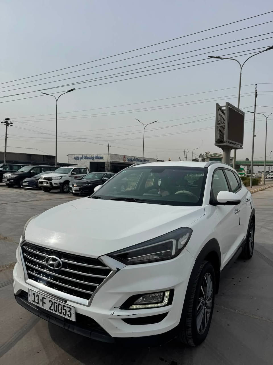 السلام عليكم
للبيع هيونداي توسان 2019 خليجي 🚘

▪️ موديل: 2019
▪️ وارد خليجي
▪️ مكفولة
▪️ الممشى: 125,000 كم
▪️ السيارة بحالة جيدة
▪️ يوجد بارد بسيط عله كد شبر بالجاملغ الخلفي

📍 الموقع: واسط / الصويرة
السعر / 175$

📞 للاستفسار:
***********
