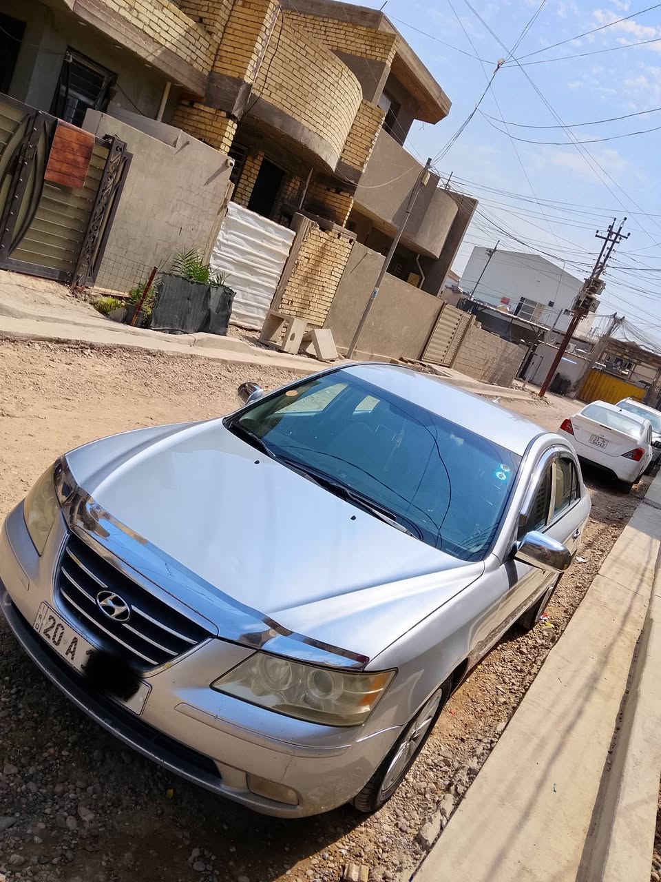السلام عليكم للبيع سوناته المقدسة 2009 وارد امريكي محرك 2400 سياره مكفولاه فقط تكحيلات بدون ضرر بدون صبغ سياره نص مواصفات تحديد مساره تحكمات ستيرن مانع انزلاق ترحيب سنتر لك اربع بوبع جام كهربائية جنطه جكات تبريد شرط ثلاجه رقم هزه جديديه صار اسبوع  تحويل ثاني يوم 4 تايرات جديده صار 20 يوم رقم ديالى موميز  مكان سياره ديالى شهربان المقداديه سعر 110 وبيه مجال للطيبين رقم الهاتف *********** اشعندك امروس نزل
