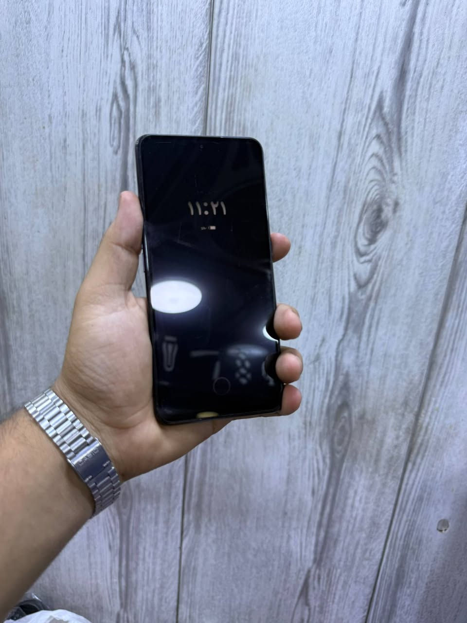سلام عليكم جهاز ريلمي جي تي نيو 5 اس اي 
Realme Gt neo5 se
الجهاز ذاكرة 1024 واحد تيرا
الرام 16+12
البطارية 5500
الشاشة نوع اموليد 144 هيرتز 
الصوت ستيريو 
المعالج snapdragon 7s Gen2 
الجهاز بدون ملحقات فقط الجهاز 
((مفطور بلازمة ممأثر خفيف))
للتواصل خاص او ***********
العنوان كربلاء حي العامل سوك الاخير او باب بغداد او باب طويريج 
السعر300

