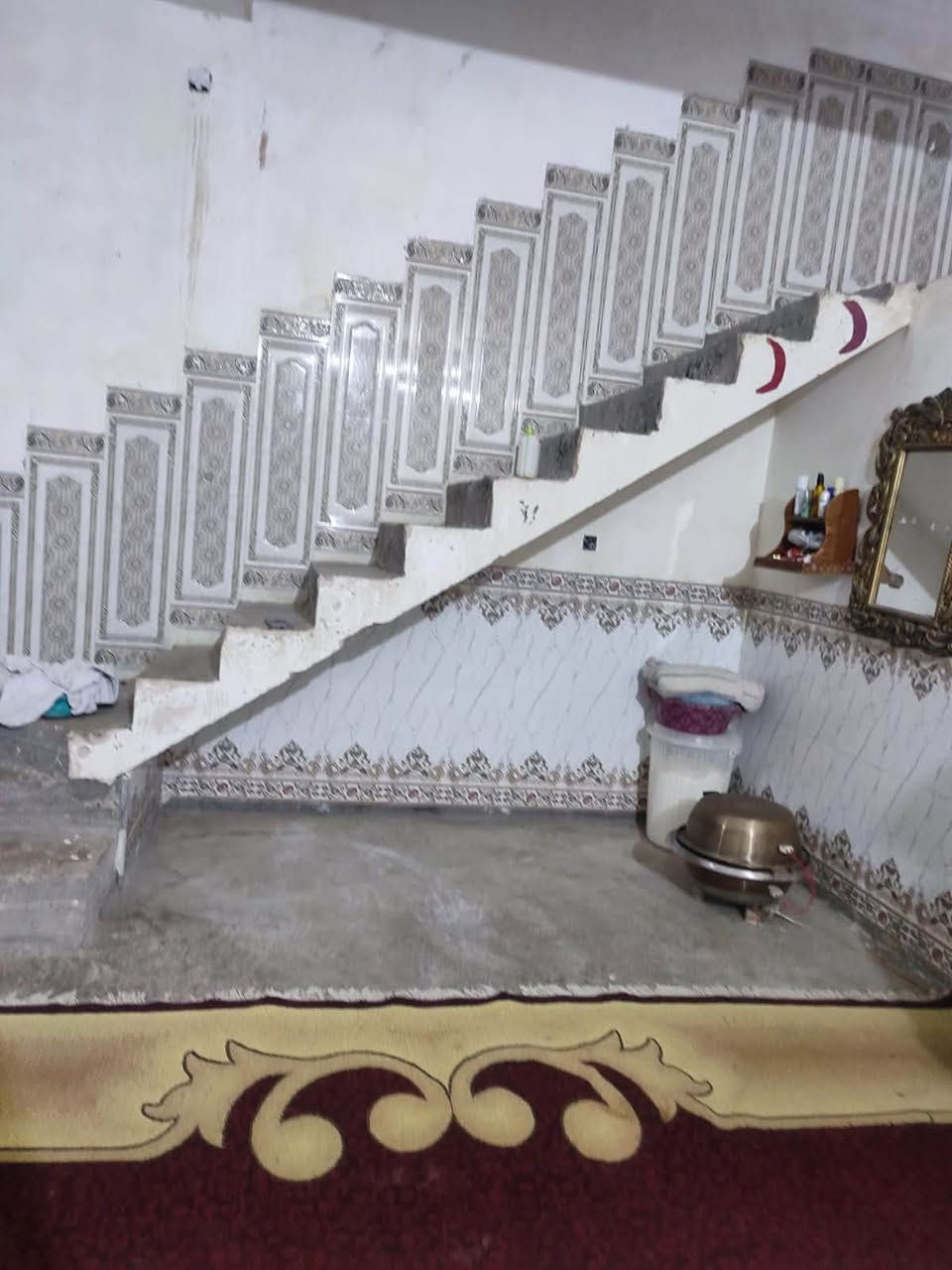 🏠 مشتمل للبيع بسعر مميز جداً – حي جبيل 🏠
فرصة امتلاك منزل بسعر مناسب وموقع ممتاز!
📍 الموقع: حي جبيل – قرب جامع العابد.
📐 المساحة: 150 متر مربع.
💰 السعر: 40 مليون دينار عراقي فقط (سعر مناسب جداً).
✨ المميزات:
 موقع هادئ وقريب من الخدمات والمؤشرات الشاخصة في المنطقة.
 مساحة مناسبة جداً للعوائل الصغيرة أو كاستثمار عقاري ناجح.
📞 للتواصل والاستفسار: [***********]
