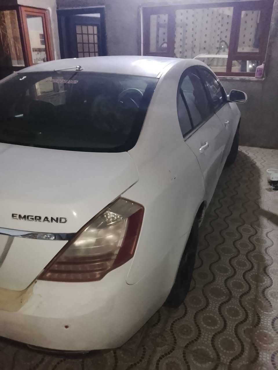 سياره جيلي للبيع سعر ٤٥$ بي مجال قليل للشراي ***********
