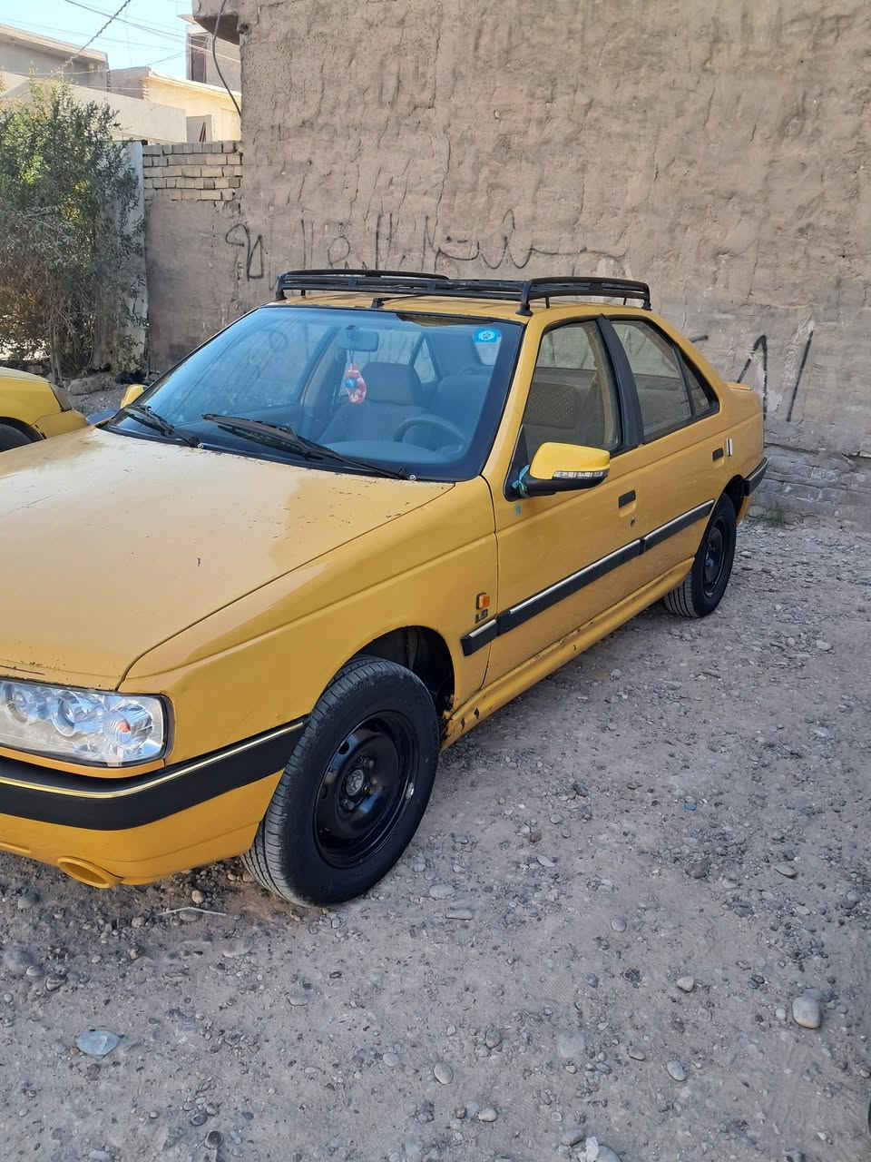 سلام عليكم البيع لميس موديل ١٥ سعر ٣٥ هاتف ***********
