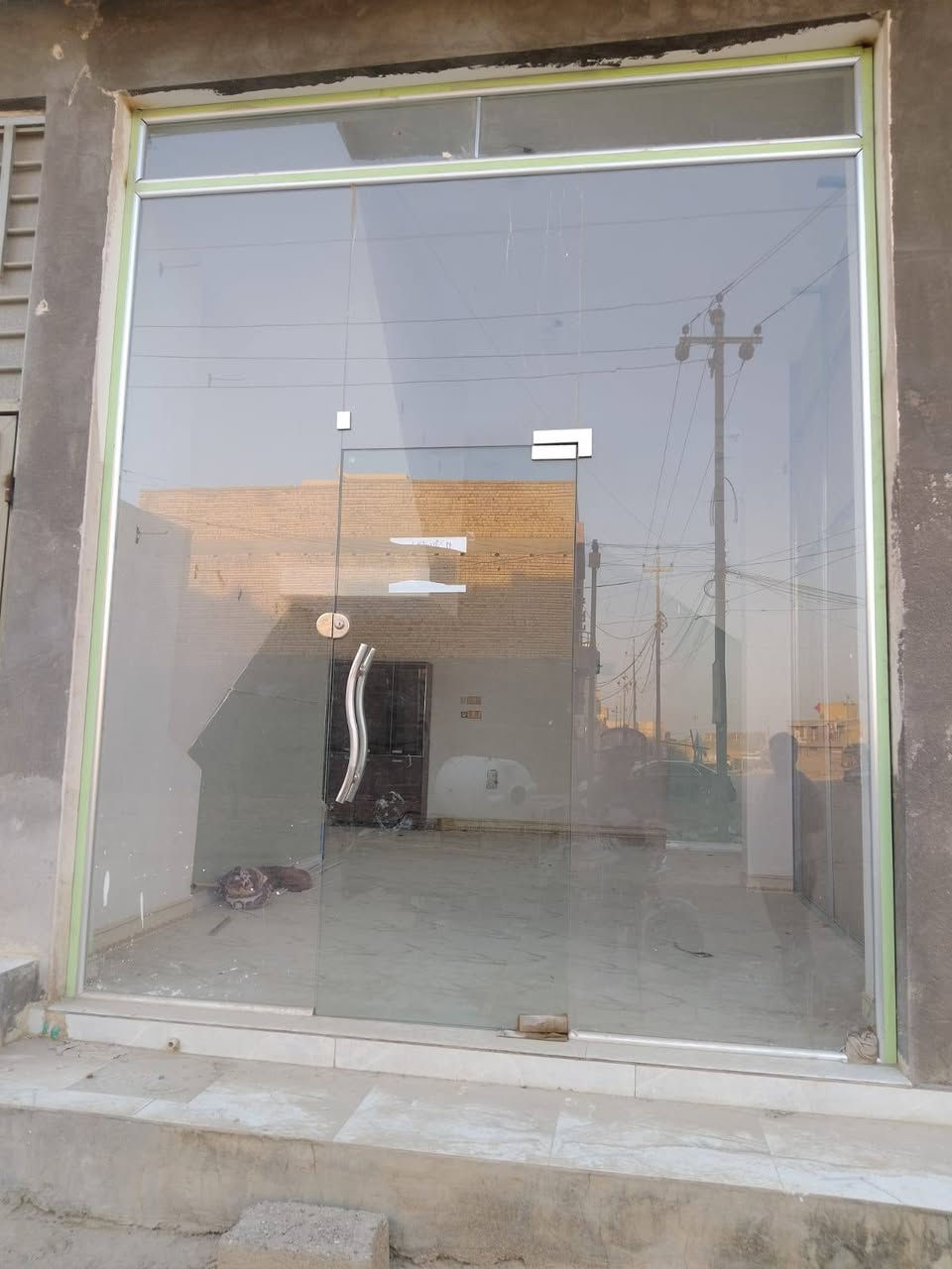جام فلات للبيع السعر ٥٥٠ وبيها مجال
***********
كامله هنه واقفالتهن
