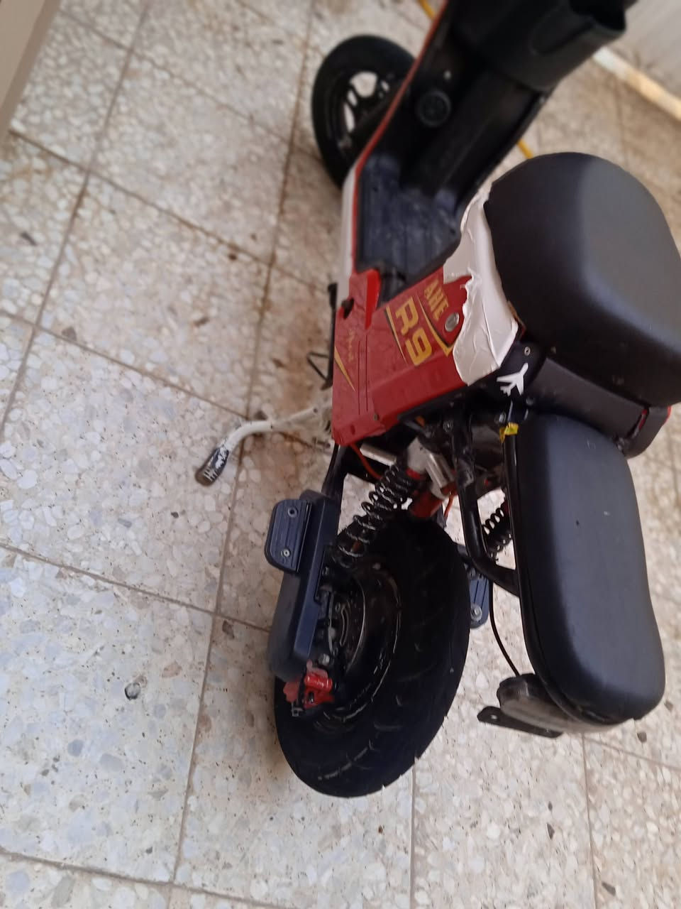 سلام عليكم
سلام عليكم  R9للبيع شركه AHE
6بطريت 33امبير

لايت عالي ناصي بلاجكتور

بلوتوث 

كارت وسويج

سرعه 80حقيقي

شحنه لوحده تمشيك 60كيلو

اشاير يمنه يسره ودبل اشاره

سله ومرايات موجودات

بريك امامي خلفي 

دبلات هيدروليك امامي خلفي

مكان نجف حي الميلاد 

سعر 400وبيهه مجال 

رقمي ***********
