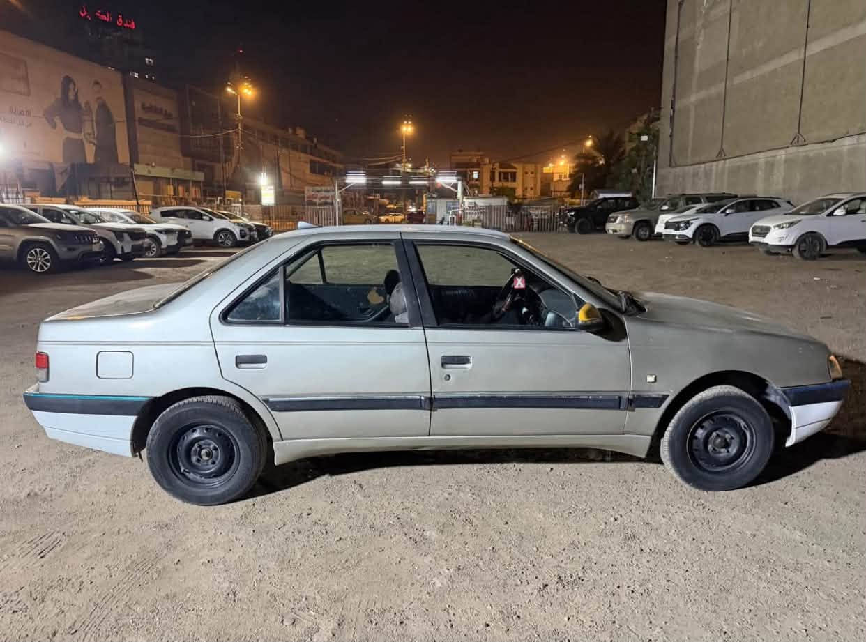 سلام عليكم، ومن رخصة أدمن الكروب 🌹
🚗 للبيع: سيارة بيجو روا (Peugeot Roa) موديل 2009
 السيارة: بيجو روا موديل 2009، صالون 
 الحالة: نظيفة وبحالة عامة جيدة، بما عدا عطل في منظومة التبريد (تحتاج صيانة).
 السعر: 3,200 دولار وقابل للتفاوض للجادين.
 السنوية: بغداد خصوصي.
 المكان: بغداد - الكاظمية.
 للاتصال: ***********.
