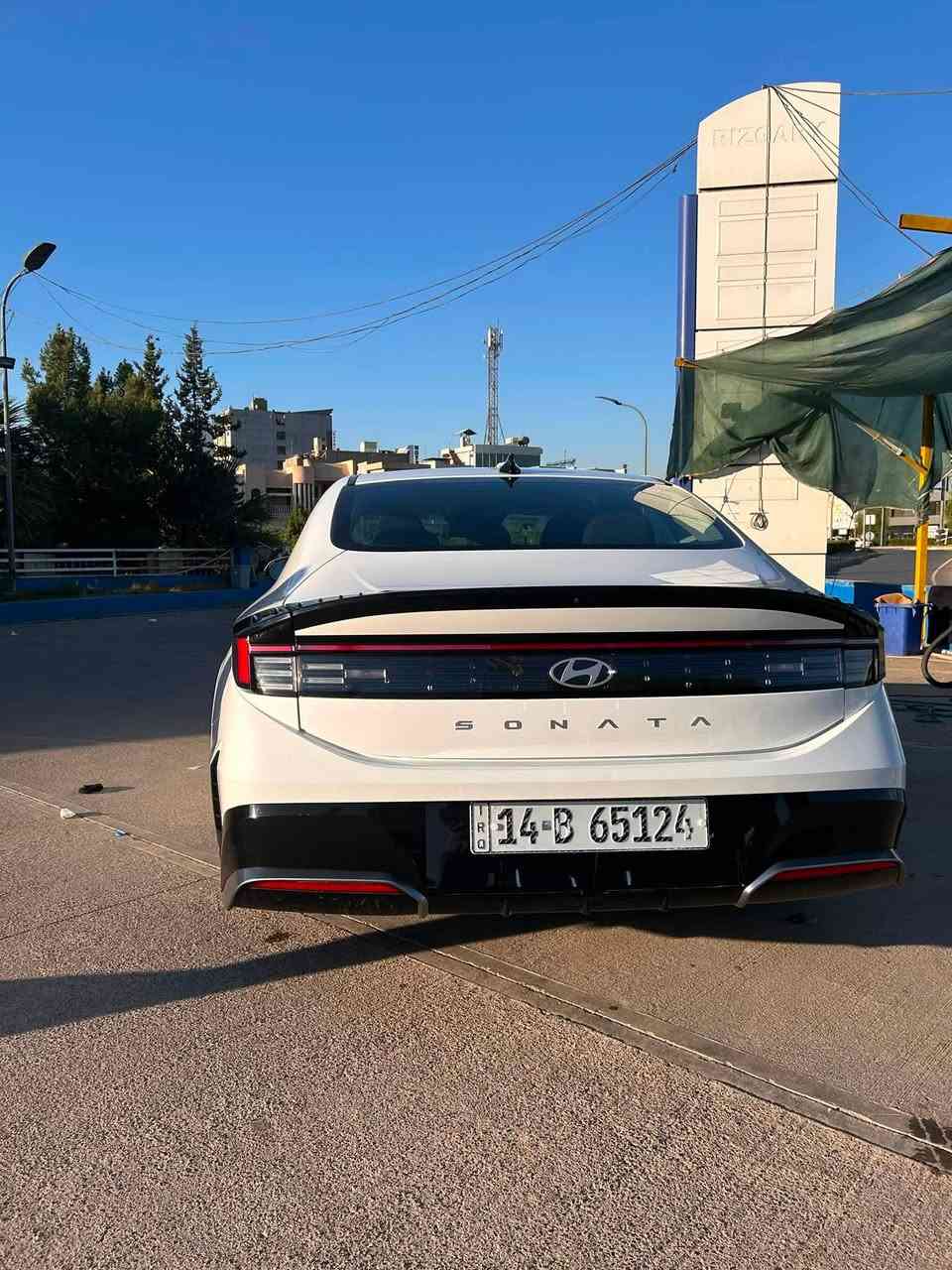 سلام عليكم.
سوناتا 2025

مكينه 2500 تنفس طبيعي
رقم حره بصره. بسمي
ضرر مدكر وباب عكس السايق. صبغ. فقط بدون دواخل بدون ايرباك

المسافه المقطوعه. 44الف كم
 

مواصفات فول عده الفتحه

1بصمه 
2تشغيل عن بعد
3رادارات امامي 
4كشنات كهربائي 
5حساسات امامي خلفي
6. 4وضعيات قياده 
7-مانع اصددام
8مانع انزلاق
9 شاشه طويل ديجتال 
10. تحديد مسار
11- سياقه ذاتيه 
 بعد بيه. هواي مواصفات.  مكانه البصره شط العرب.  
***********

سعر 195
