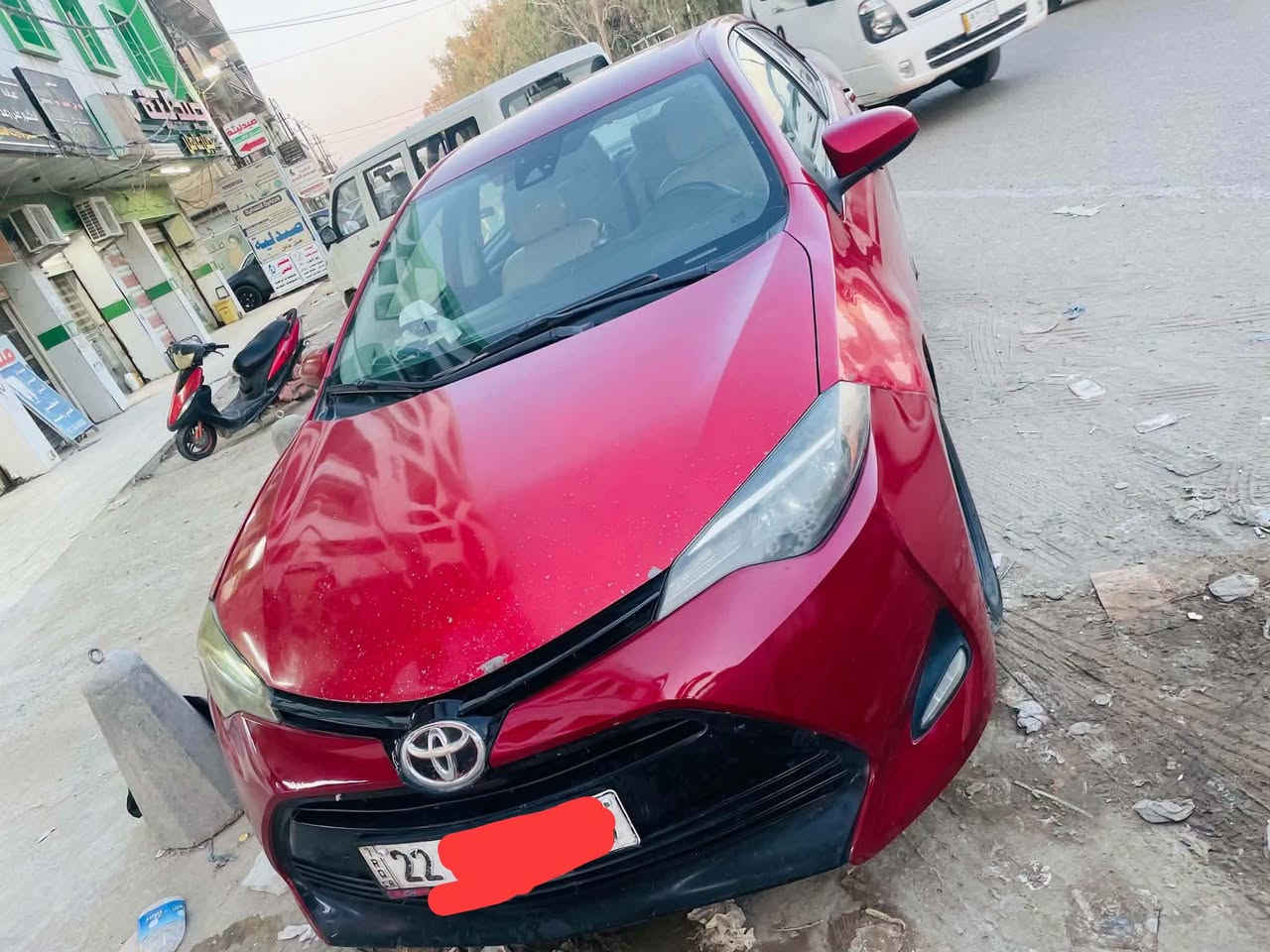سلام عليكم للبيع كورلا موديل ٢٠١٨ وارد امريكي ضررها جامرلغ الامامي جهة عكس السائق فقط بدون داخل وبالعراق صار بيها حادث جامرلغات الخلفية فقط الحوض مبدل سيارة كير مكينة صدر امامي خلفي يعني بيها خمس قطع صبغ جامرلغات خلفية وجامرلغ أمامي وقبق الجنطه والباب  تبريد تخم تاير خير من بس صتر ربك عليها غرامات 250  سيارة شواصي الغود قماره كفاله سيارة حلوه أحلى من الصوره. 
السعر / ( 104 وبيه مجال بسيط) 
العنوان / ( بغداد التاجي قرب المرور ). 
الرقم / ( ***********) 
 ملاحظة/ ( مكلف بالنشر).

