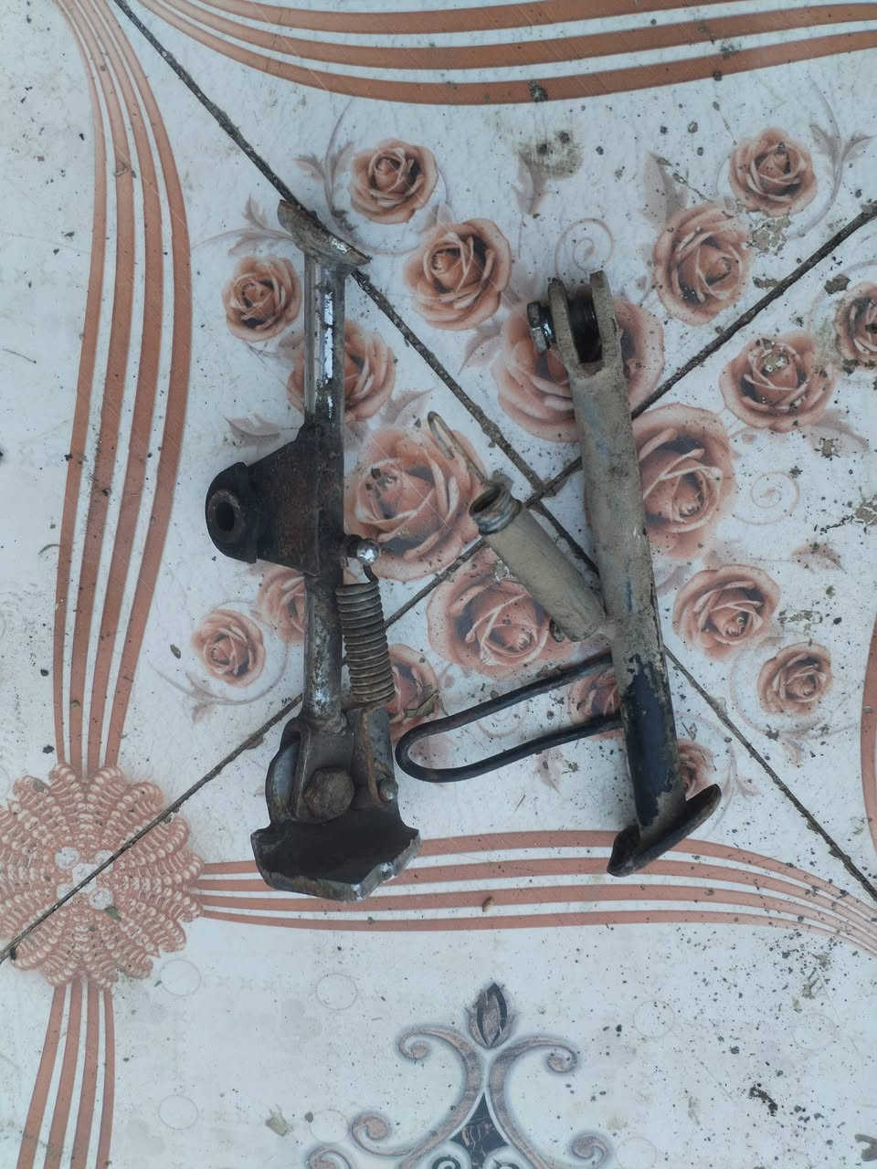 السلام عليكم غراض سبيسي ياباني شتريد موجود وباسعار مناسبه مكان الكوت ***********

