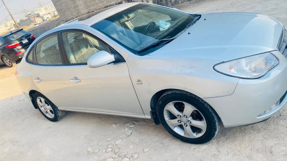 السلام عليكم
افانتي للبيع كوري 1600 
فول مواصفات 
محرك كير مكفول 
صدر تخم تاير تبريد كله جاهز 
رقم بغداد 
مكانها ديالى بعقوبة 
***********
سعر 78 
ملاحضة /السيارة مكفولة من الكص فقط تصليح
