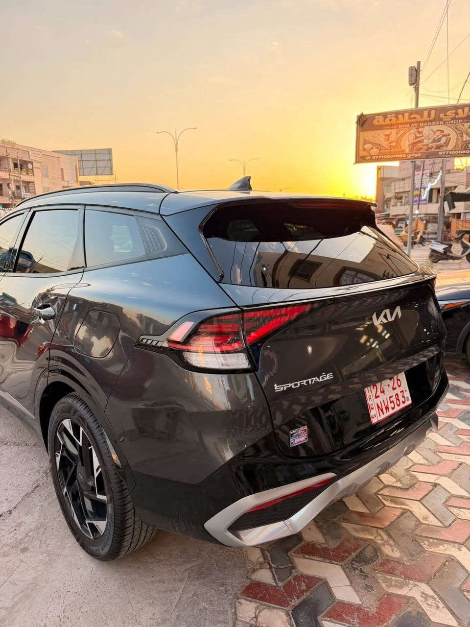 🔥 كيا سبورتاج SX Sportage 2024 🔥

🚘 فول مواصفات | مواصفات عالية جداً

داخلية أحمر فخمة
نظام صوت Harman Kardon
5 كاميرات
كشنات تبريد وتدفئة
ستيرن تدفئة 
ستيرن هزاز عند التحذير 
نظام النقطة العمياء
بريك تلقائي عند الطوارئ 
كشنات جلد
شاشة وسطية كبيرة + أنظمة ترفيه واتصال
تشغيل بصمة / دخول ذكي
تشغيل عن بُعد
حساسات أمامية وخلفية
نظمة أمان ومساعدة للسائق
نظام تحديد المساء وشبه قيادة ذاتية
إضاءة داخلية
جنوط ألمنيوم
LED أمامي وخلفي
فتحة سقف بانورامية
تحكم أوتوماتيك بالمناخ
 Apple CarPlay & Android Auto
 أنظمة مساعدة للركن

الحالة: بدون قطرة صبغ
صورة الحادث مرفقة شبه حادث ميتسمى حادث
فقط بارد بسيط بالجاملغ الأيمن

📍 العنوان: الجادرية
📞 ***********
📲 متواجد واتساب بغداد, العراق
