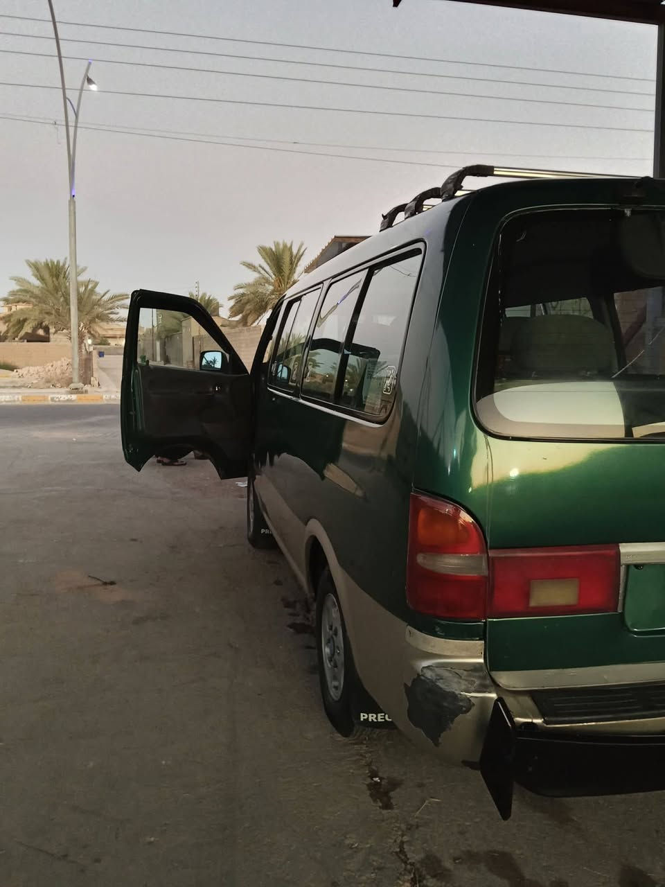 السلام عليكم شباب
بريجو ٩٧ معروضه للبيع مصبوغه عام سنوية 2029
كير ومحرك واكسل شرط شواصي الاماميه جدد
والخلفيه بيه شوي خياس بسيط طخم تاير باقي التفاصيل
والاستفسار الاتصال بالرقم
***********
