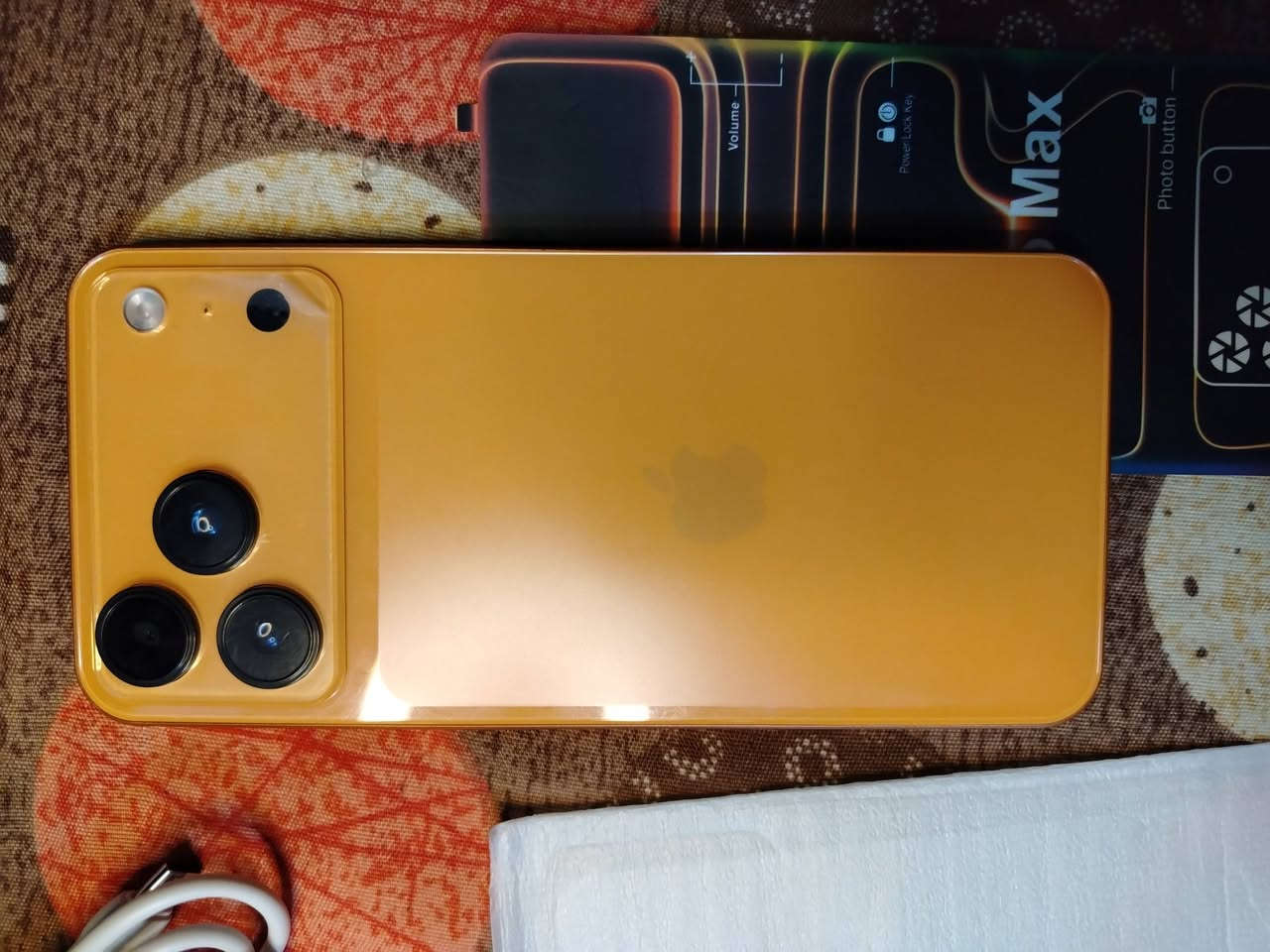 ايفون 17 pro max  كوبييي
ملحقات كامله مجرد مفتوح من الكارتون لسقة شاشه وكفر وشاحنه واللسقه مال كامره بعدها ممشلوعه وره

السعر 150 بي مجال بسيط

 للتواصل ***********

بابل ابي غرق
