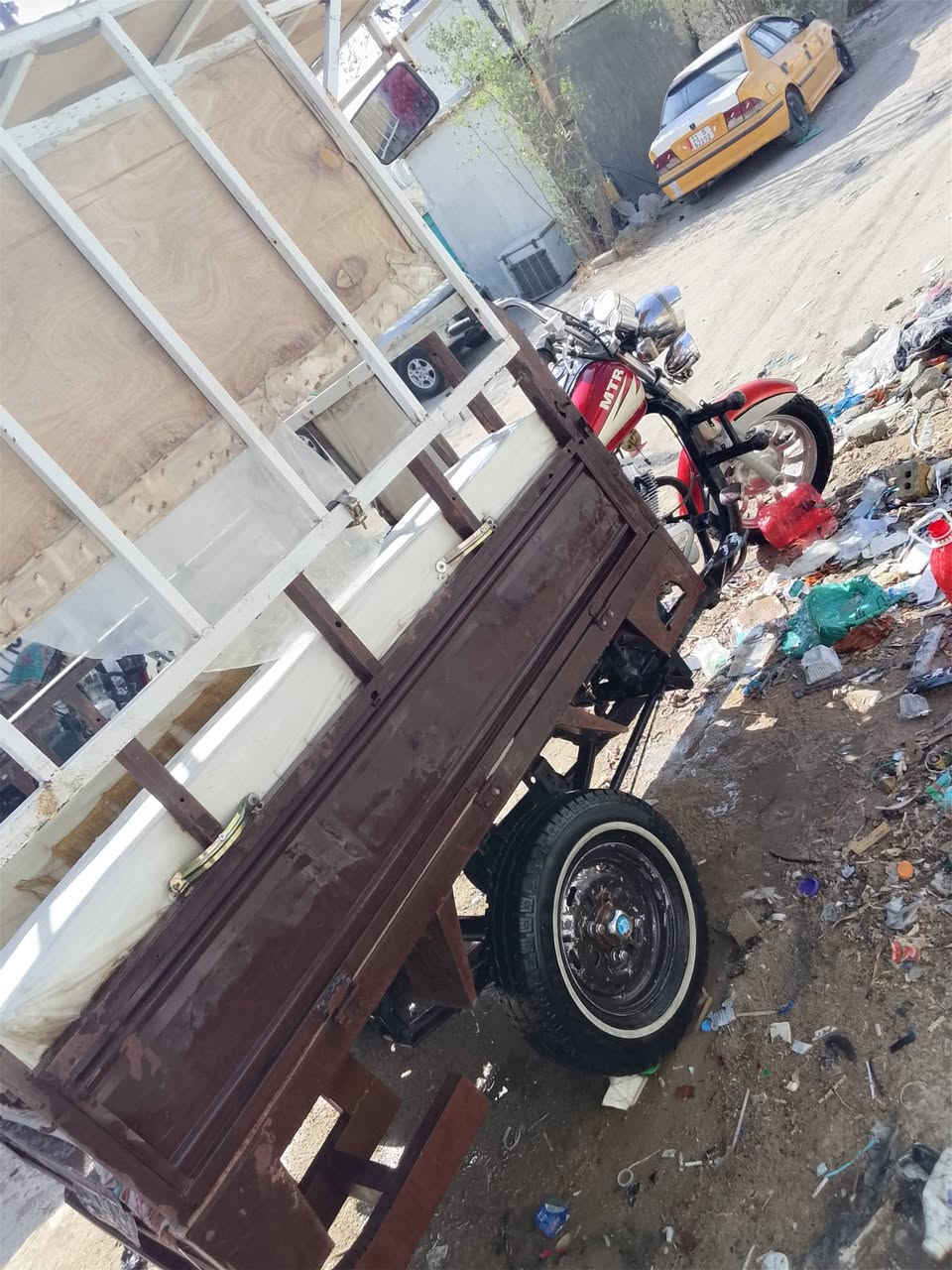 ستوته للبيع مكفوله مكينه شاصي كله جدد سعر خاص ***********
